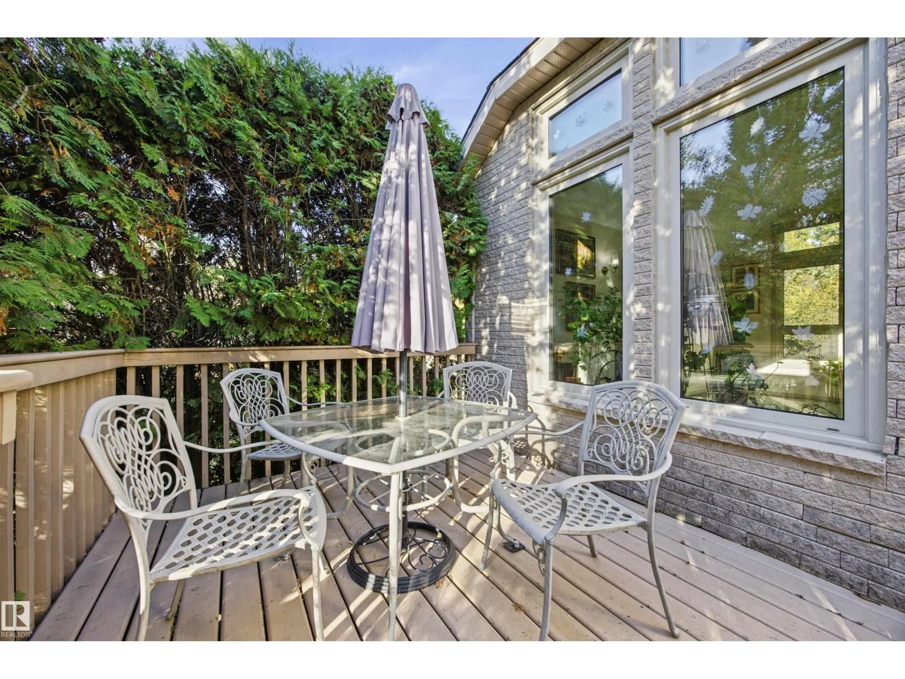 Patio, street for 17 - 26417 TWP ROAD 512, Rural Parkland County Alberta T7Y1E8