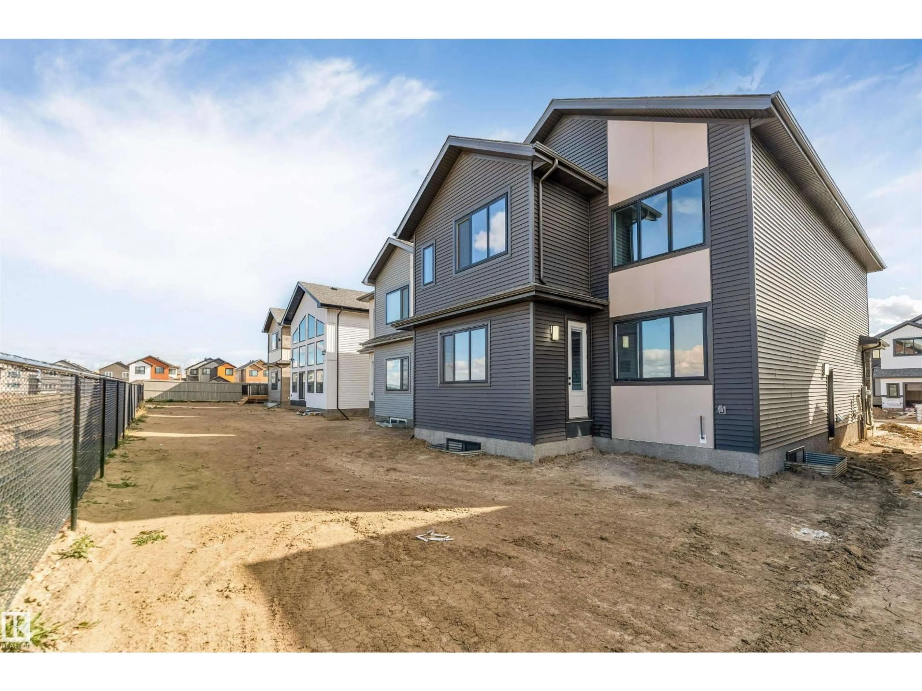 Unknown for 13136 187 AV, Edmonton Alberta T6V0N3