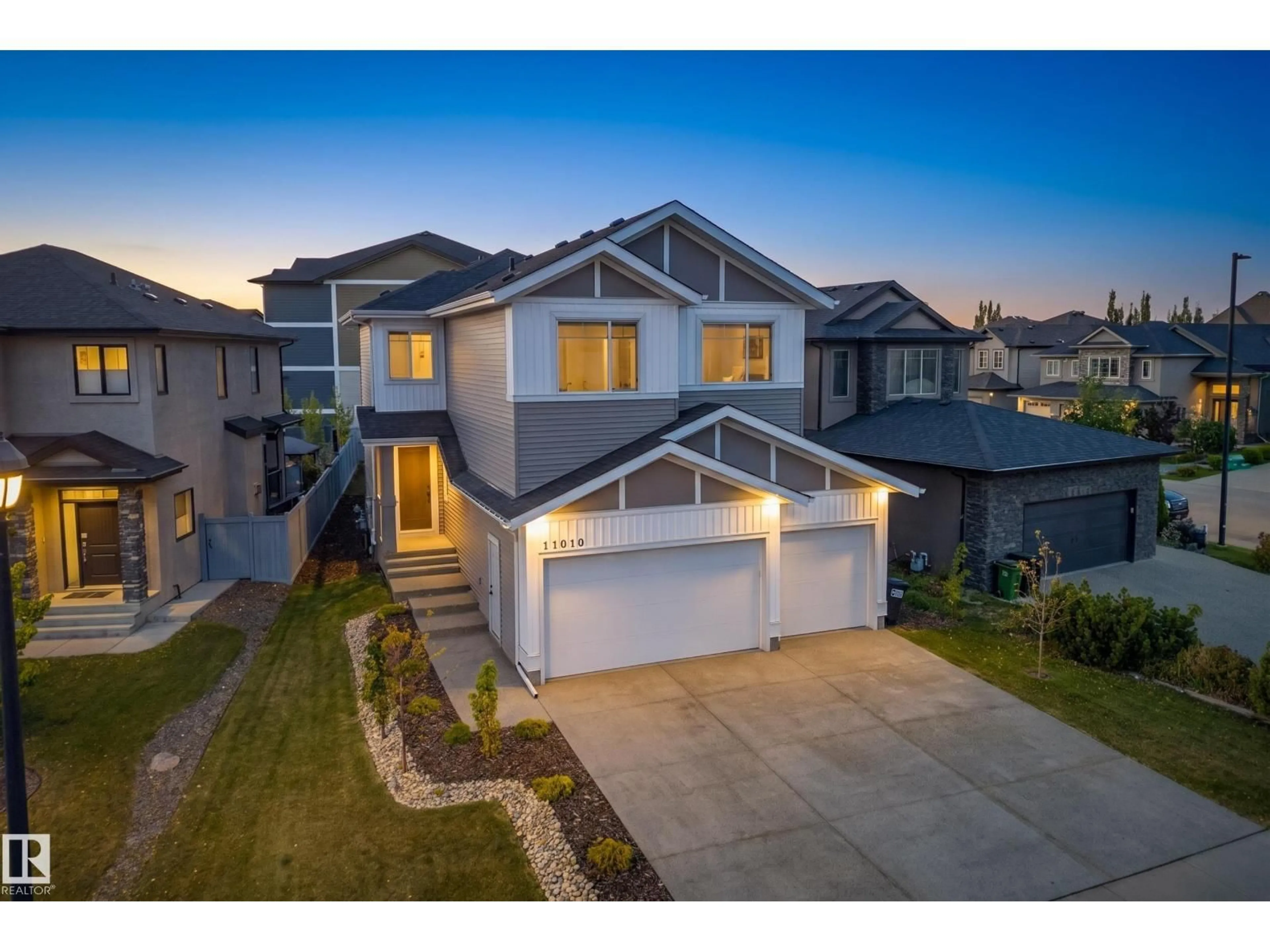 A pic from outside/outdoor area/front of a property/back of a property/a pic from drone, street for 11010 174A AV, Edmonton Alberta T5X0C5