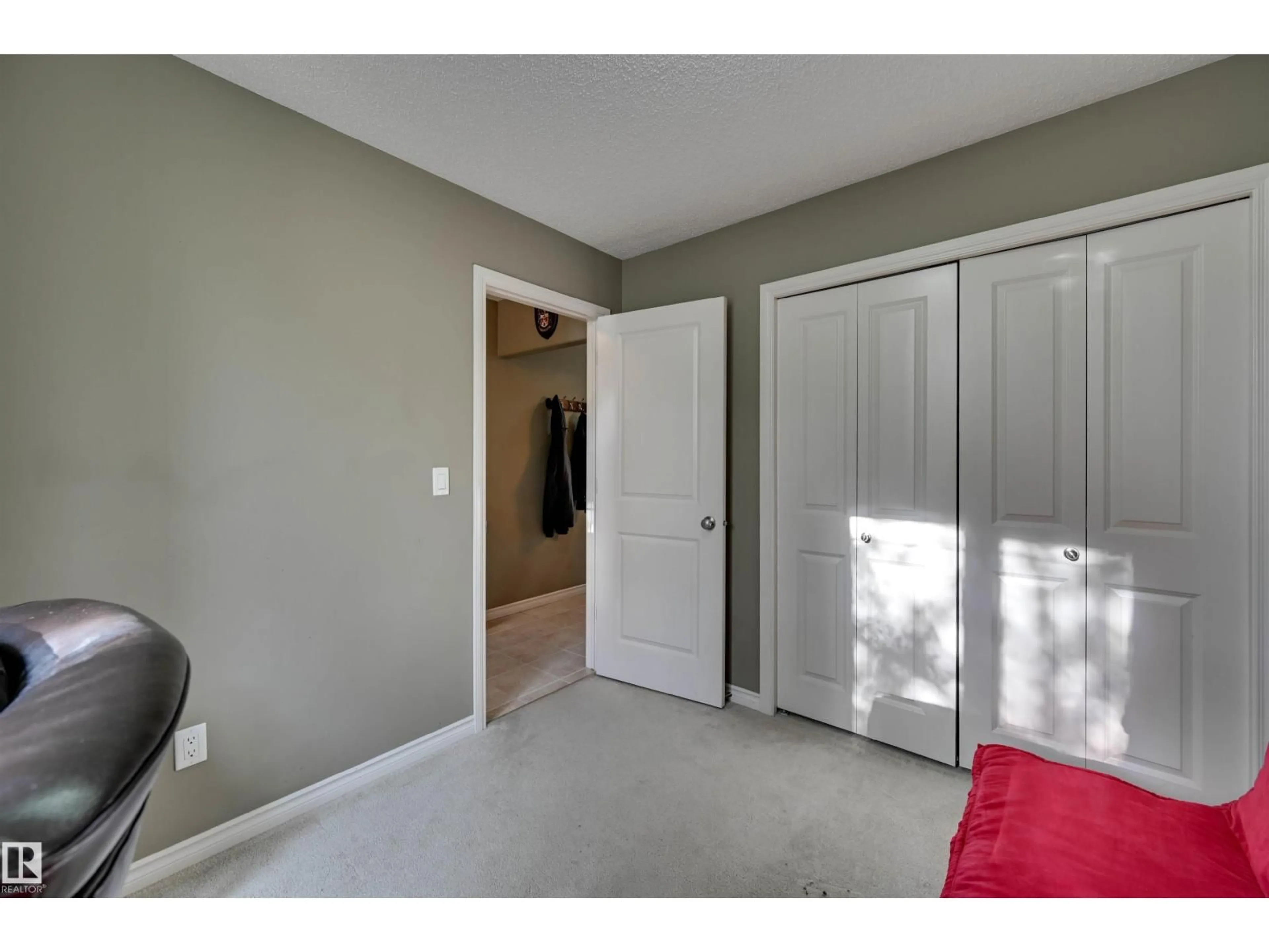 Unknown for 10 - 49 WOODCREST LN, Fort Saskatchewan Alberta T8L0C7