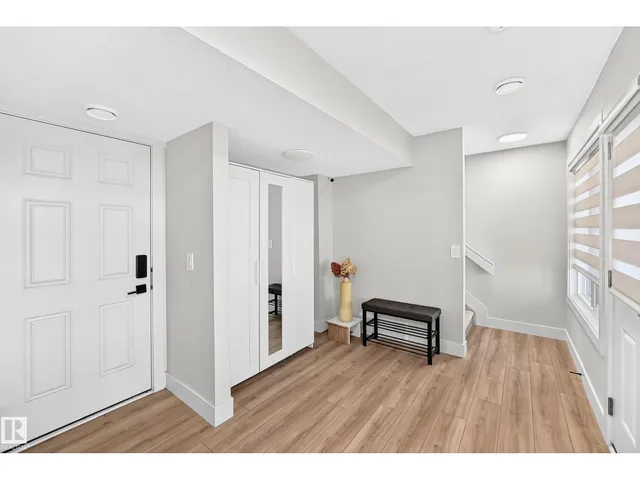 70 16335 84 ST NW, Edmonton 4