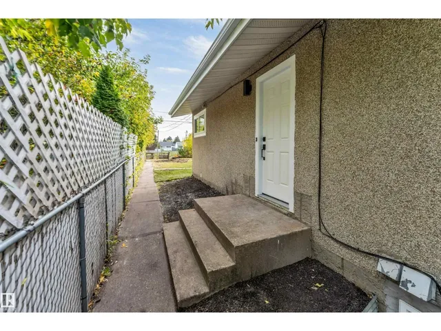 NW - 12811 135 ST, Edmonton 3
