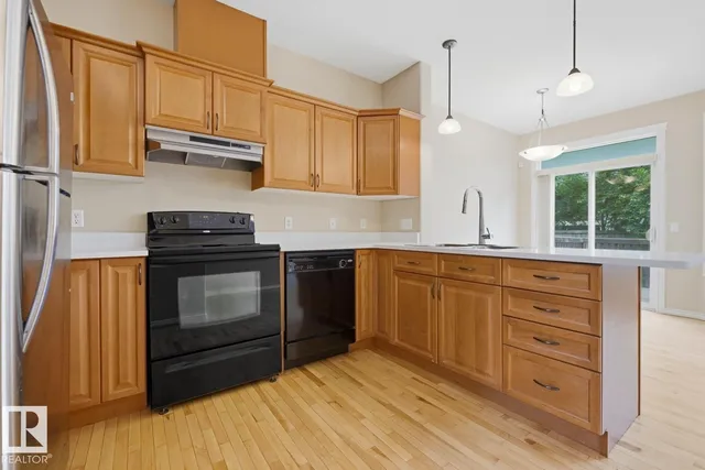SW - 11612 11 AV, Edmonton 2