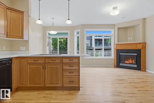 SW - 11612 11 AV, Edmonton 5