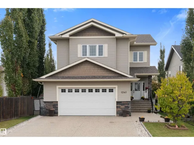 1240 WESTERRA CR, Stony Plain 2