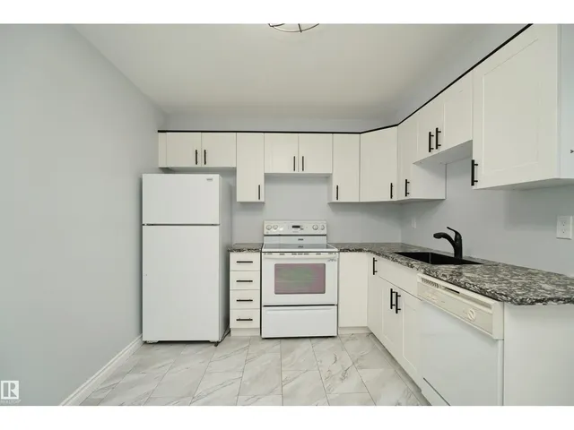 1679 LAKEWOOD RD, Edmonton 3