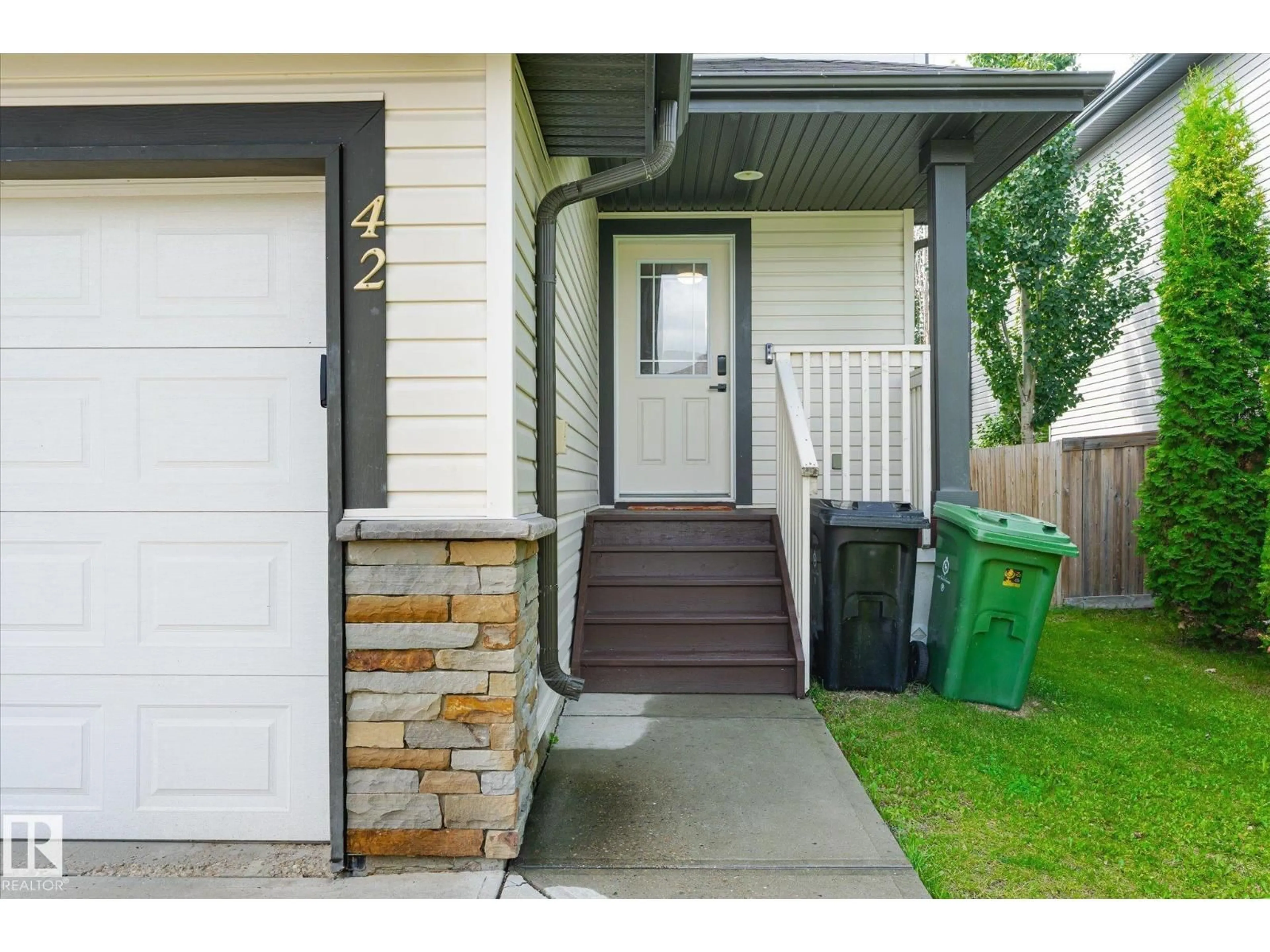 Unknown for 42 CATALINA CO, Fort Saskatchewan Alberta T8L0K5