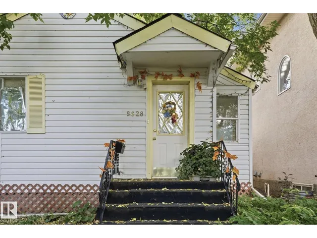 NW - 9628 100A ST, Edmonton 2