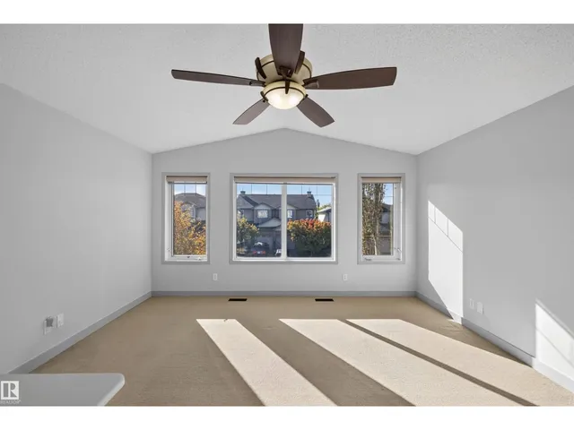 6116 8 AV, Edmonton 5