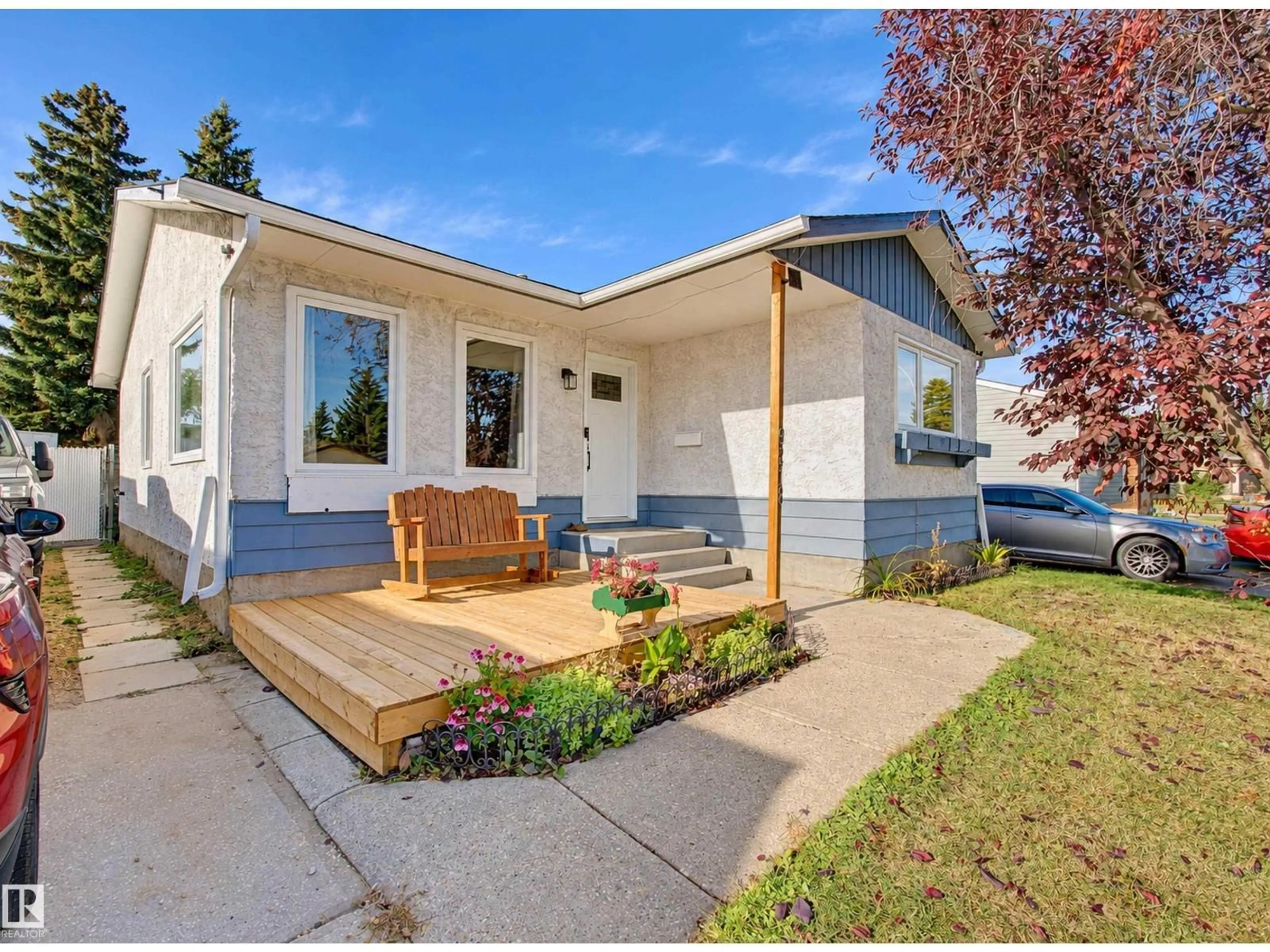 Home with vinyl exterior material, street for 9218 81A ST, Fort Saskatchewan Alberta T8L3L9