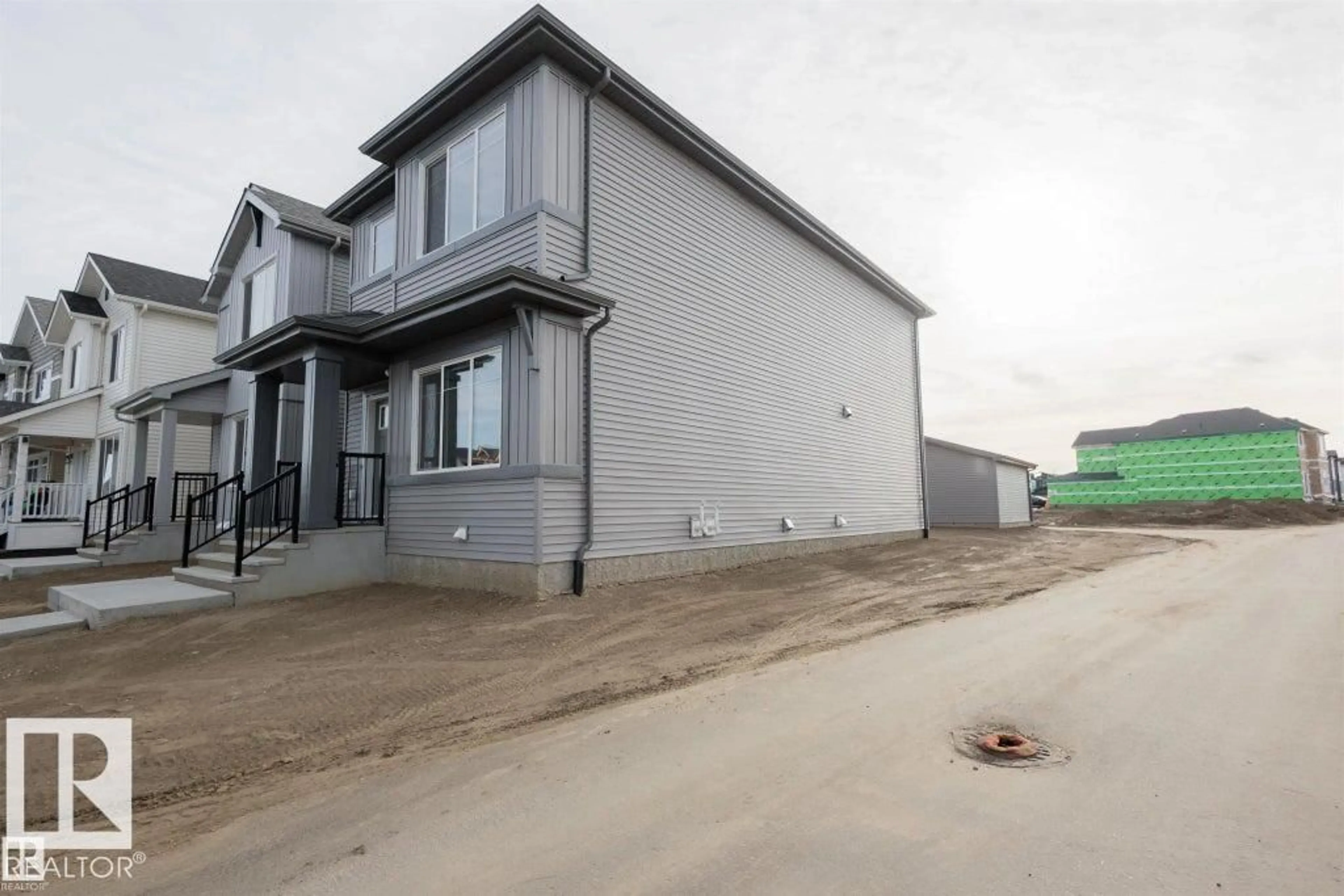 Unknown for NW - 22519 88 AV, Edmonton Alberta T5T7W7