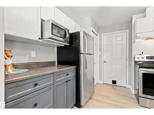 SW - 73 3040 SPENCE WD, Edmonton 5