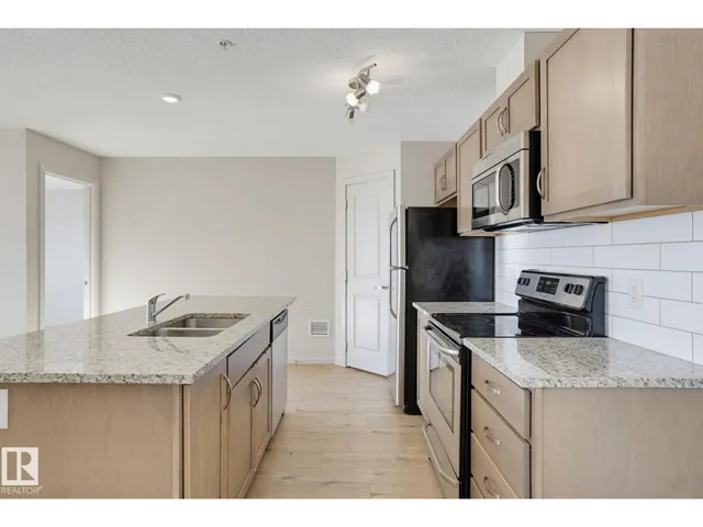 7711 - 316 71 ST, Edmonton 5