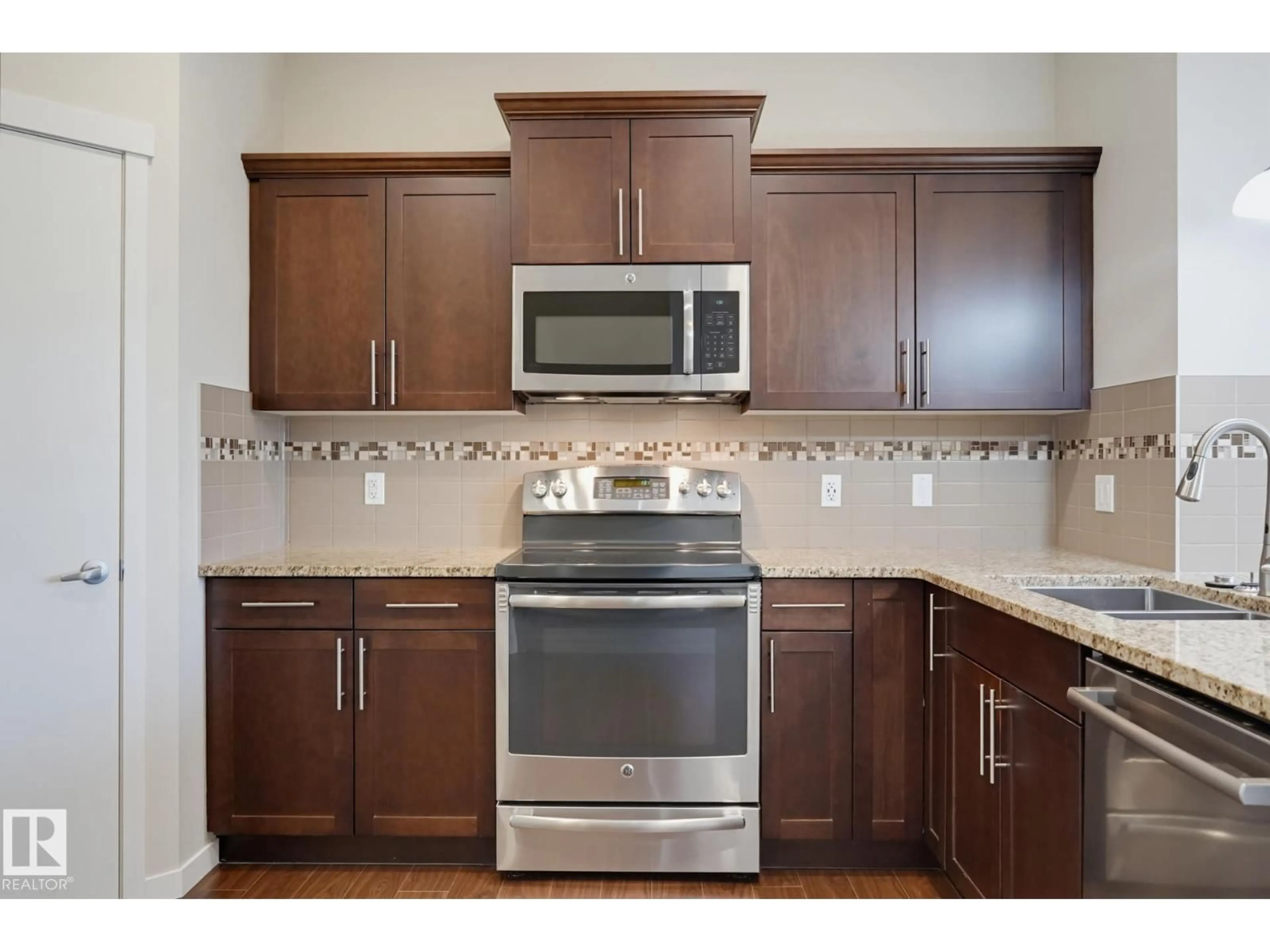 Standard kitchen, ceramic/tile floor for 12250 173A AV, Edmonton Alberta T5X0K1