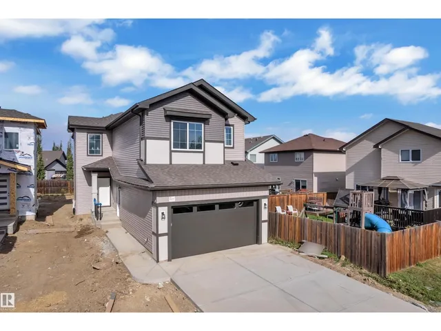 58 SILVERSTONE DR, Stony Plain 2