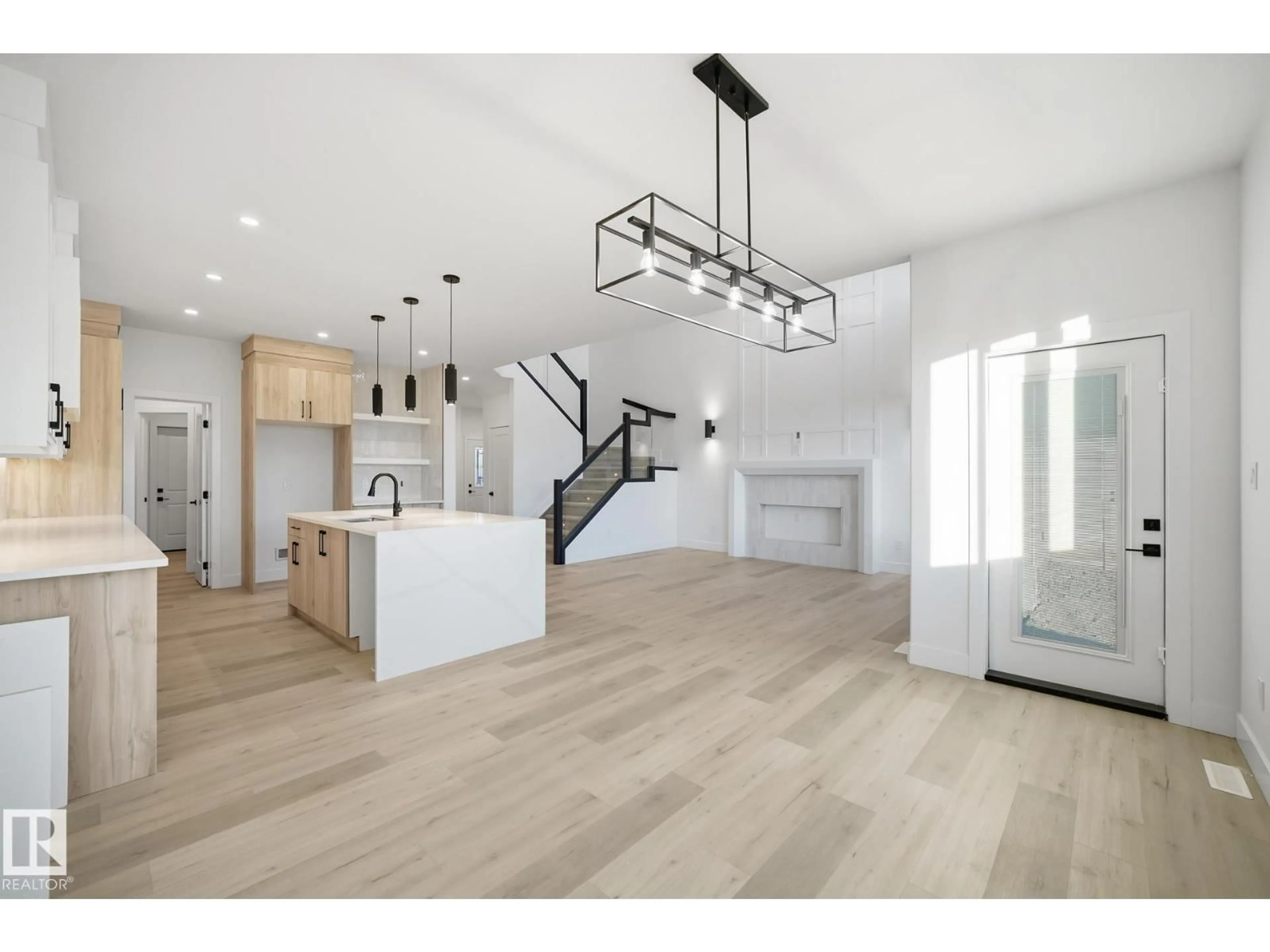 Open concept kitchen, wood/laminate floor for 74 HEMINGWAY CR, Spruce Grove Alberta T7X2L6