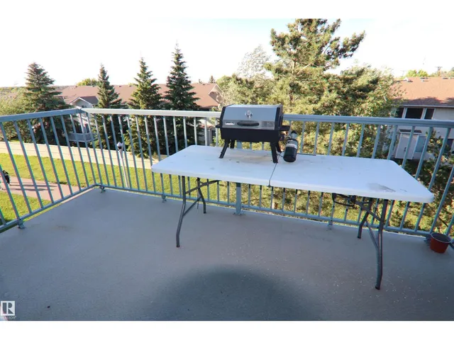421 - 6720 158 AV NW, Edmonton 3