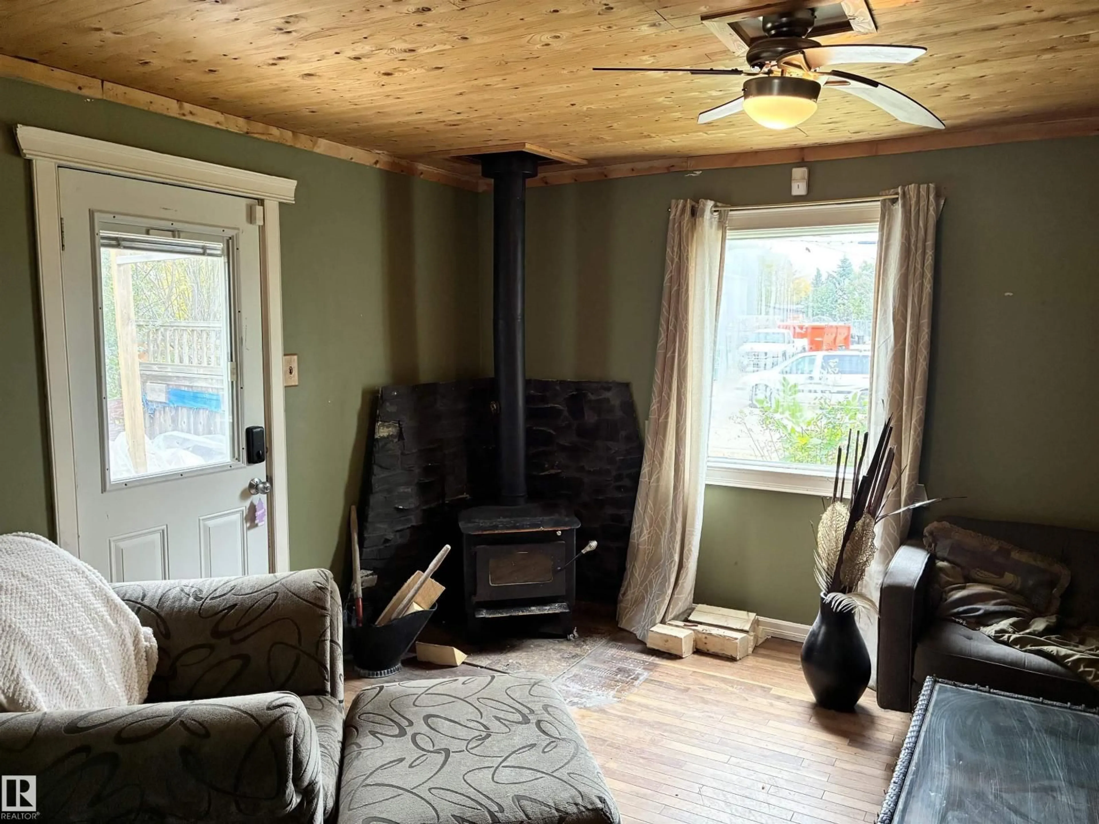 Unknown for 5231 46 ST, Camrose Alberta T4V1H4