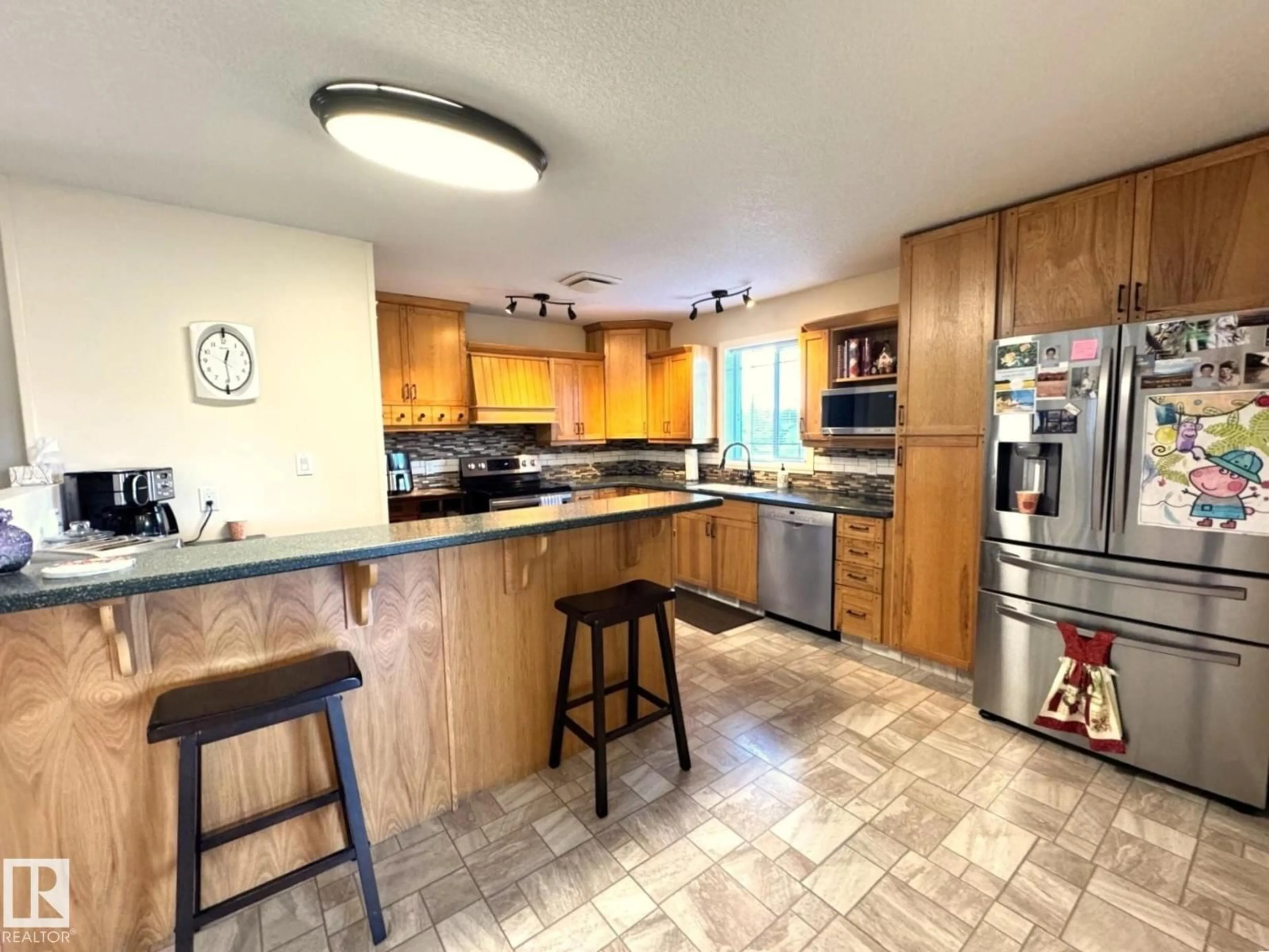 Open concept kitchen, unknown for 4928 50 AVE, Entwistle Alberta T0E0S0