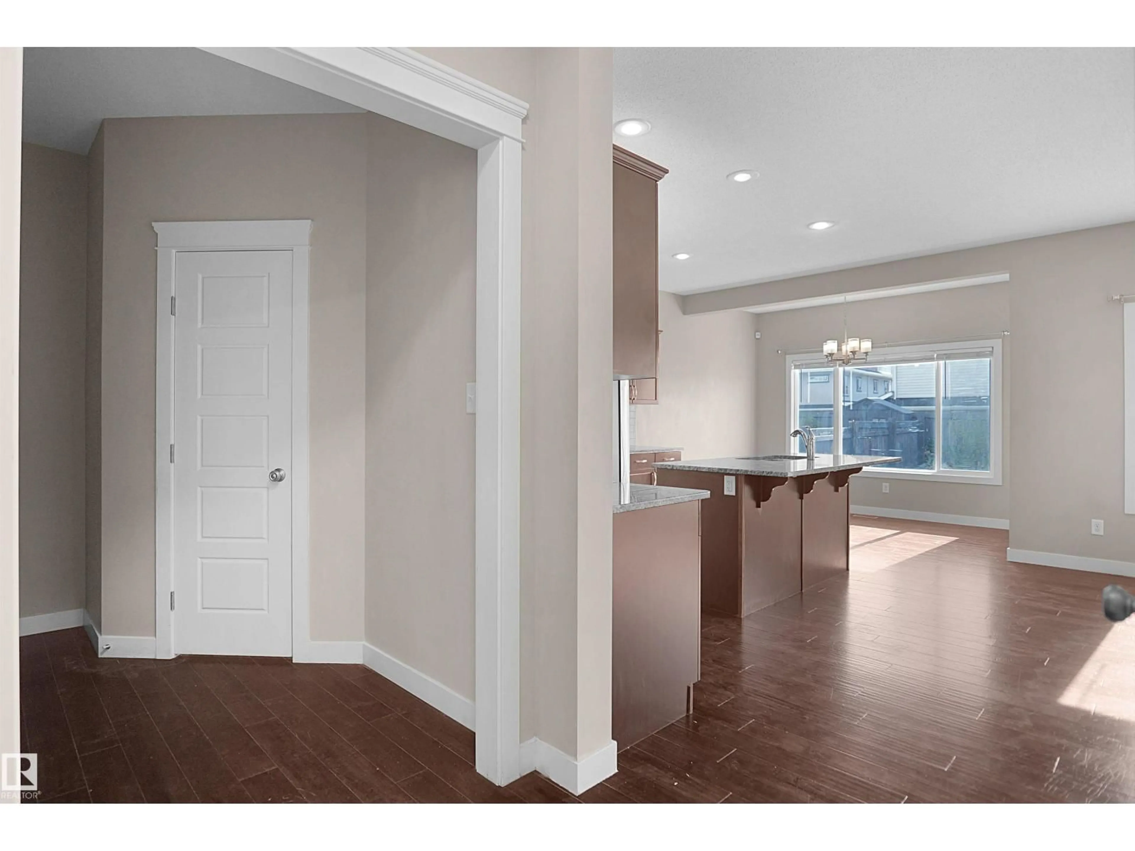 Indoor entryway for 3863 170 AV, Edmonton Alberta T5Y3S2