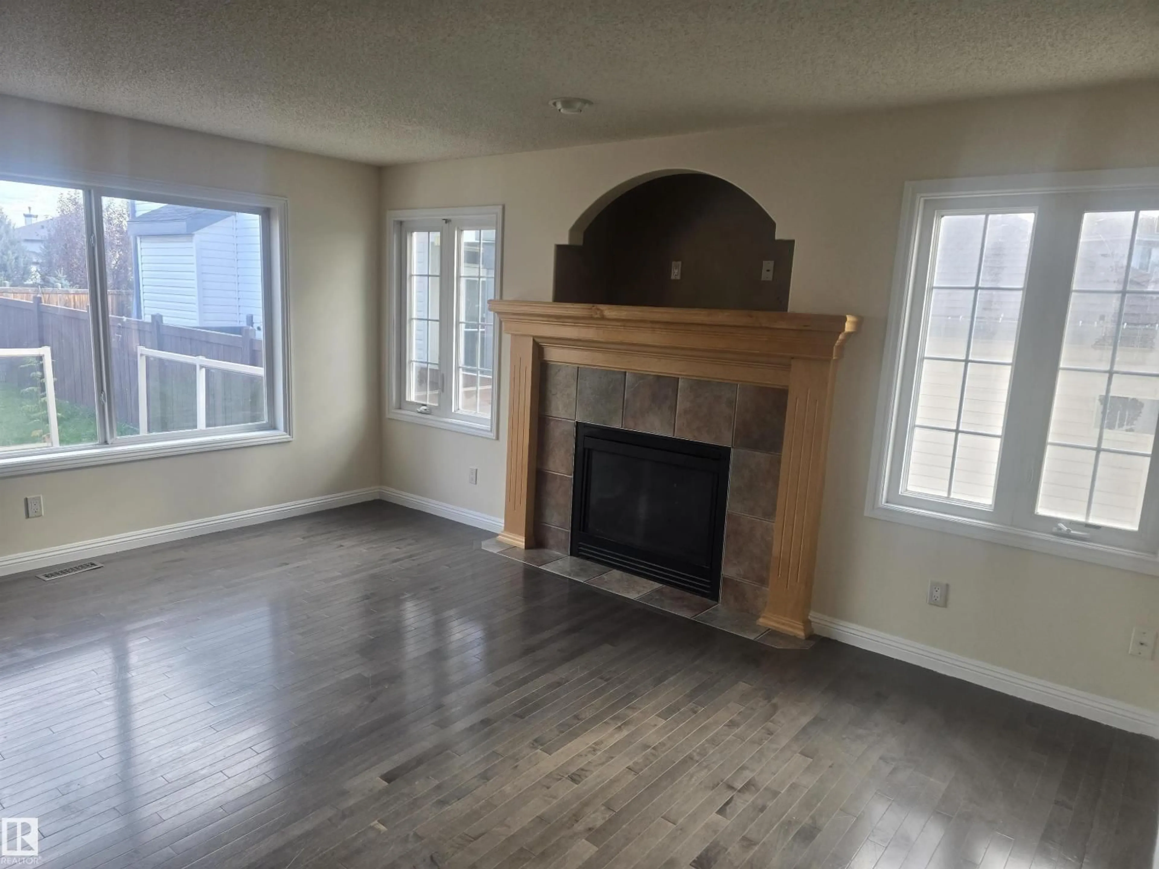 A pic of a room for NW - 13812 149 AV, Edmonton Alberta T6V1S1