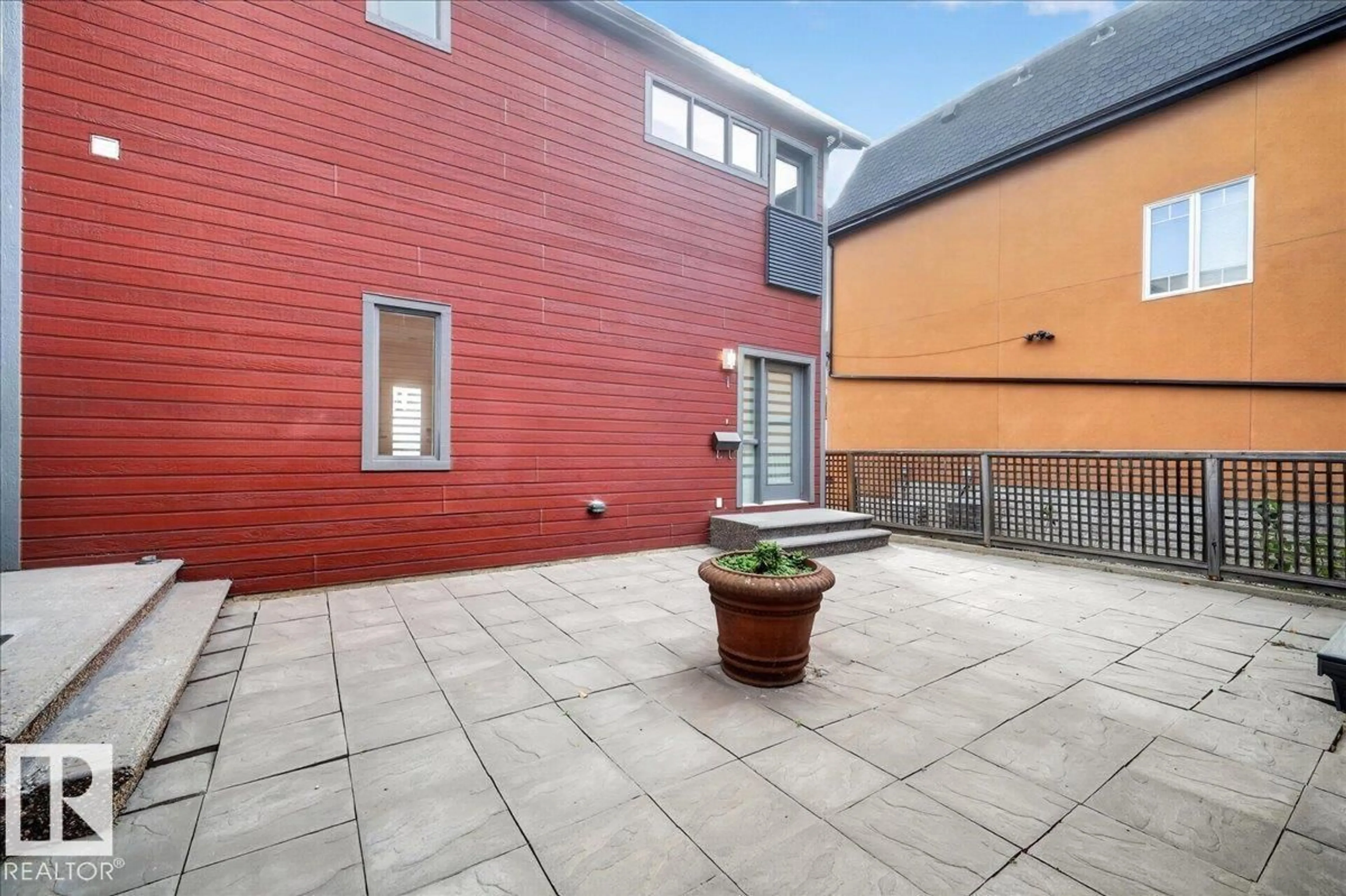 Patio, street for 14315 STONY PLAIN RD, Edmonton Alberta T5N3R6