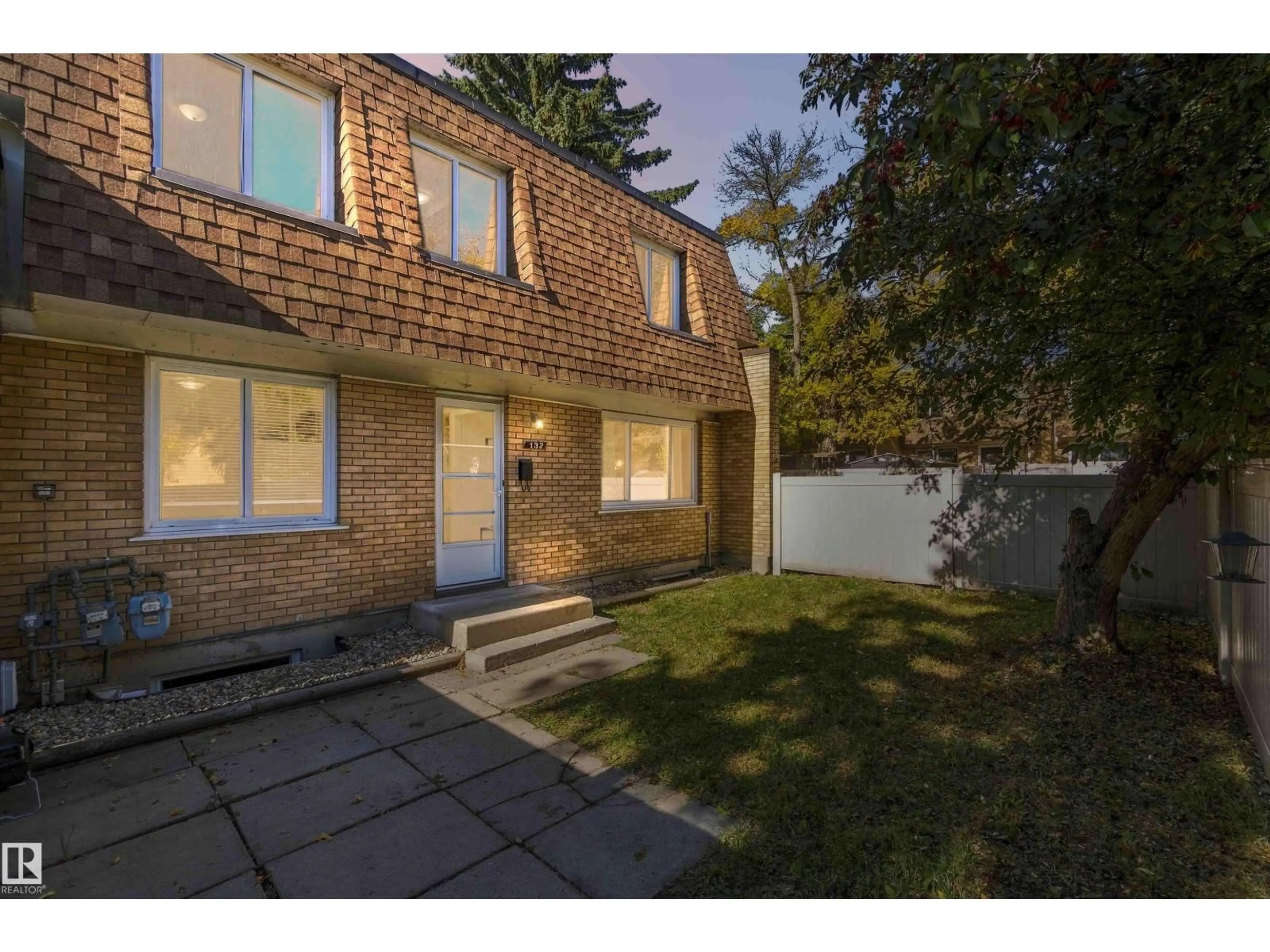 Home with brick exterior material, street for 132 LONDONDERRY SQUARE, Edmonton Alberta T5C3C4