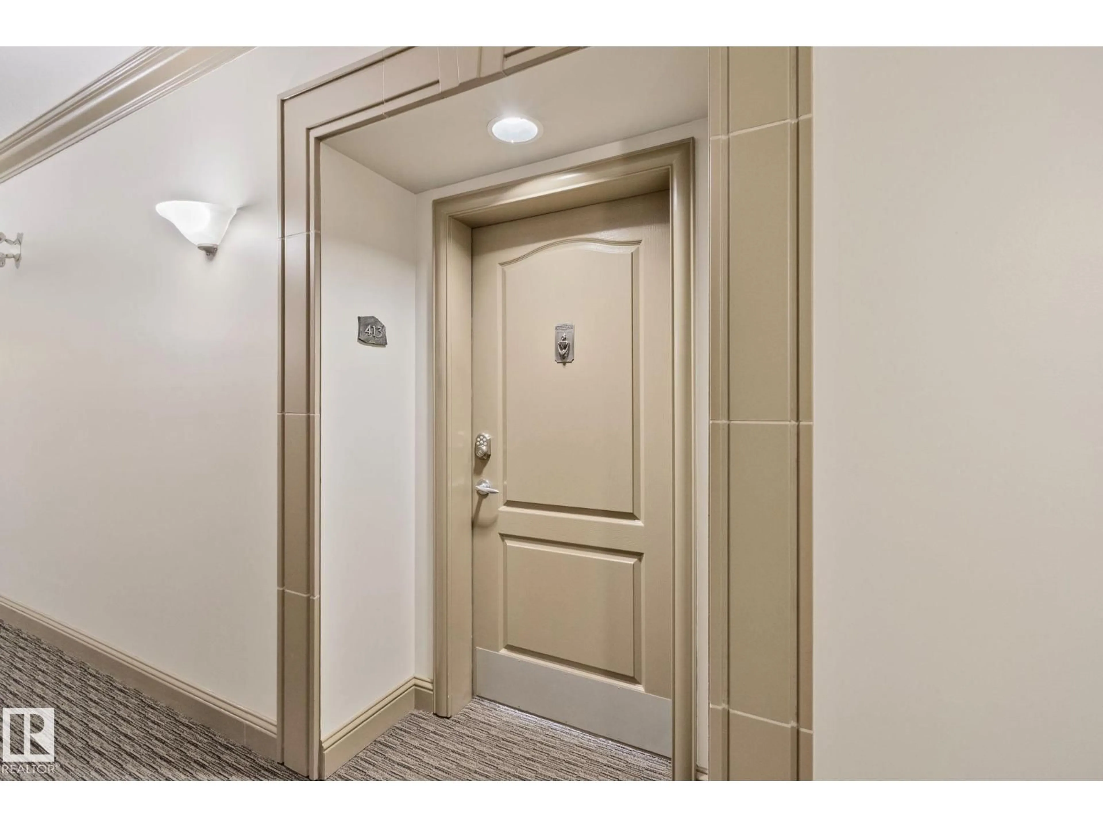 Indoor foyer for #413 - 1406 HODGSON WY, Edmonton Alberta T6R3K1