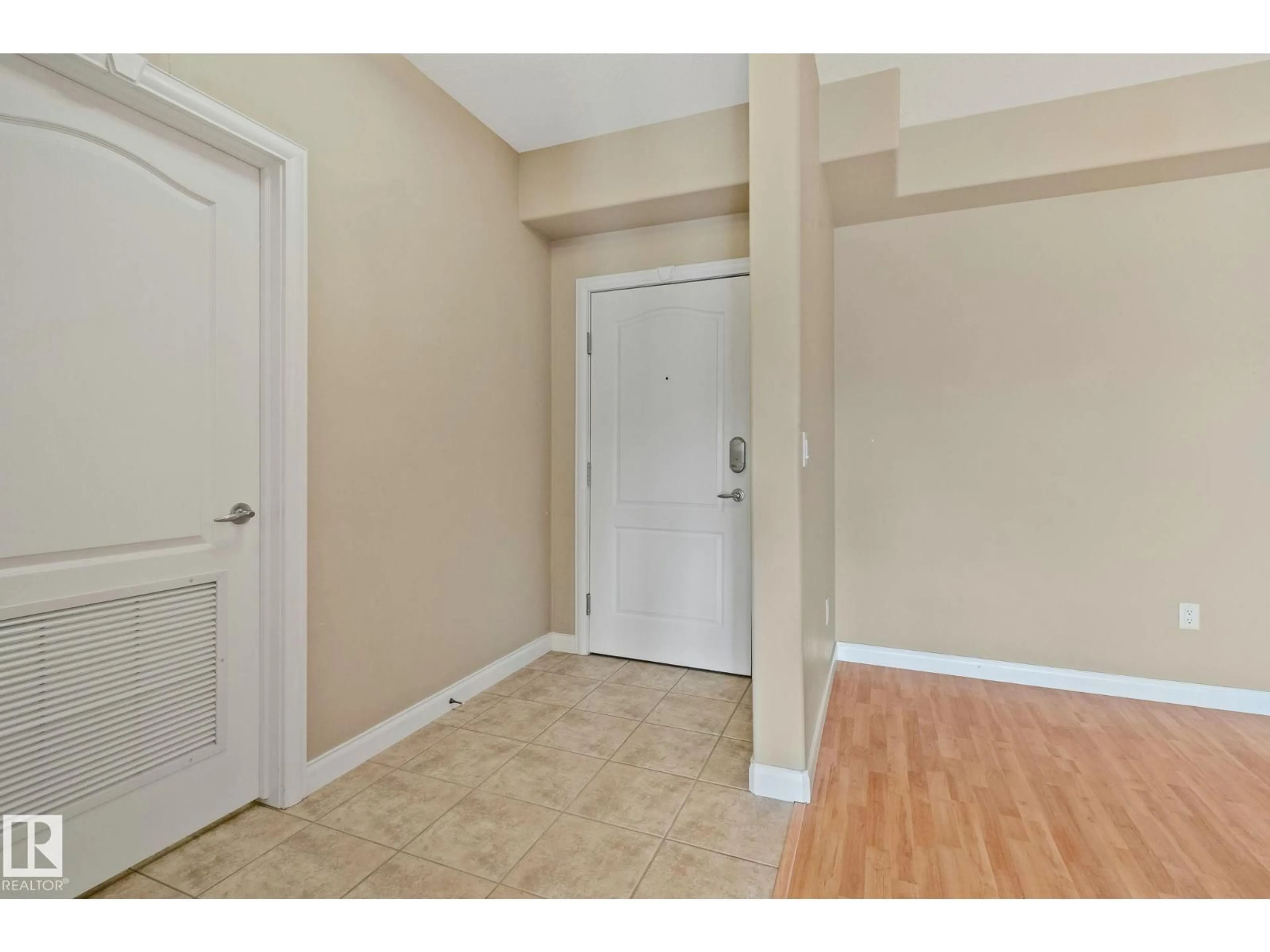 Indoor entryway for #413 - 1406 HODGSON WY, Edmonton Alberta T6R3K1