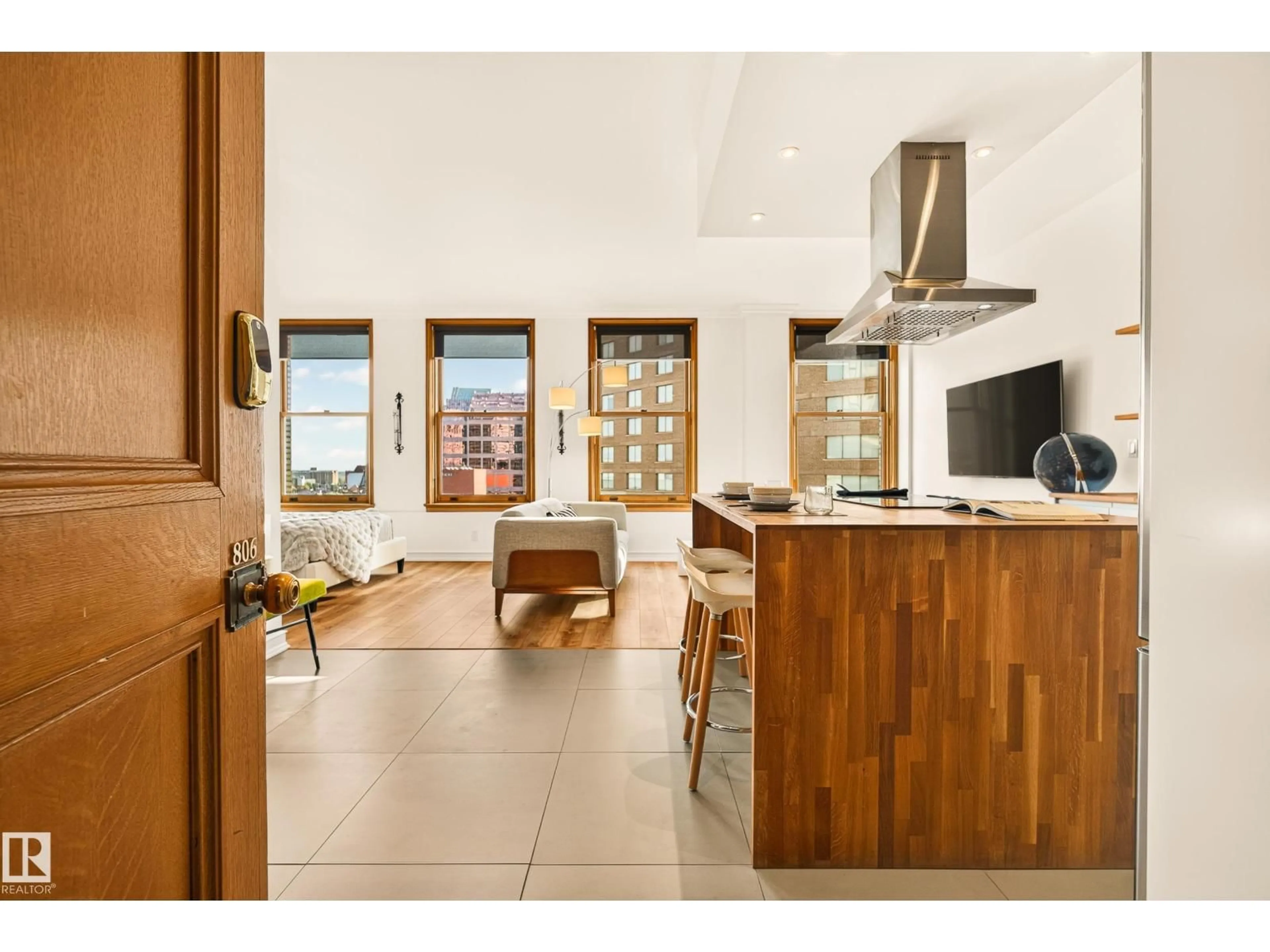 Open concept kitchen, unknown for 806 - 10134 100 ST, Edmonton Alberta T6J0N8