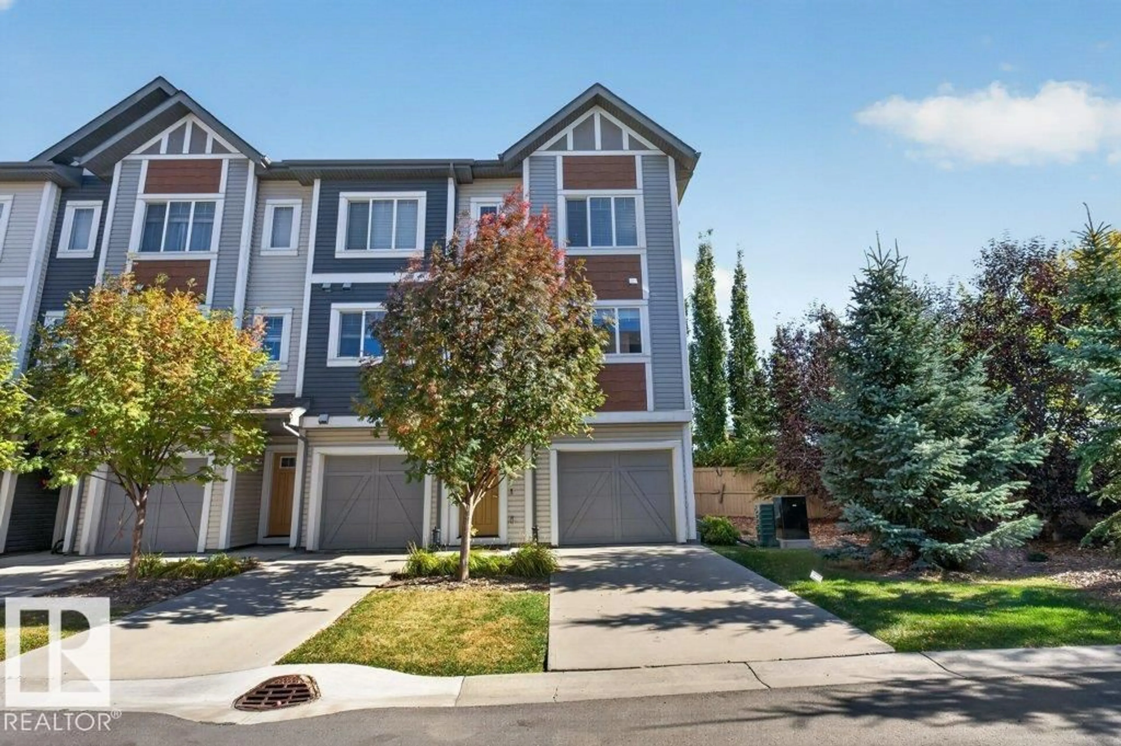 A pic from outside/outdoor area/front of a property/back of a property/a pic from drone, street for NW - 20 320 SECORD BV, Edmonton Alberta T5T7E8