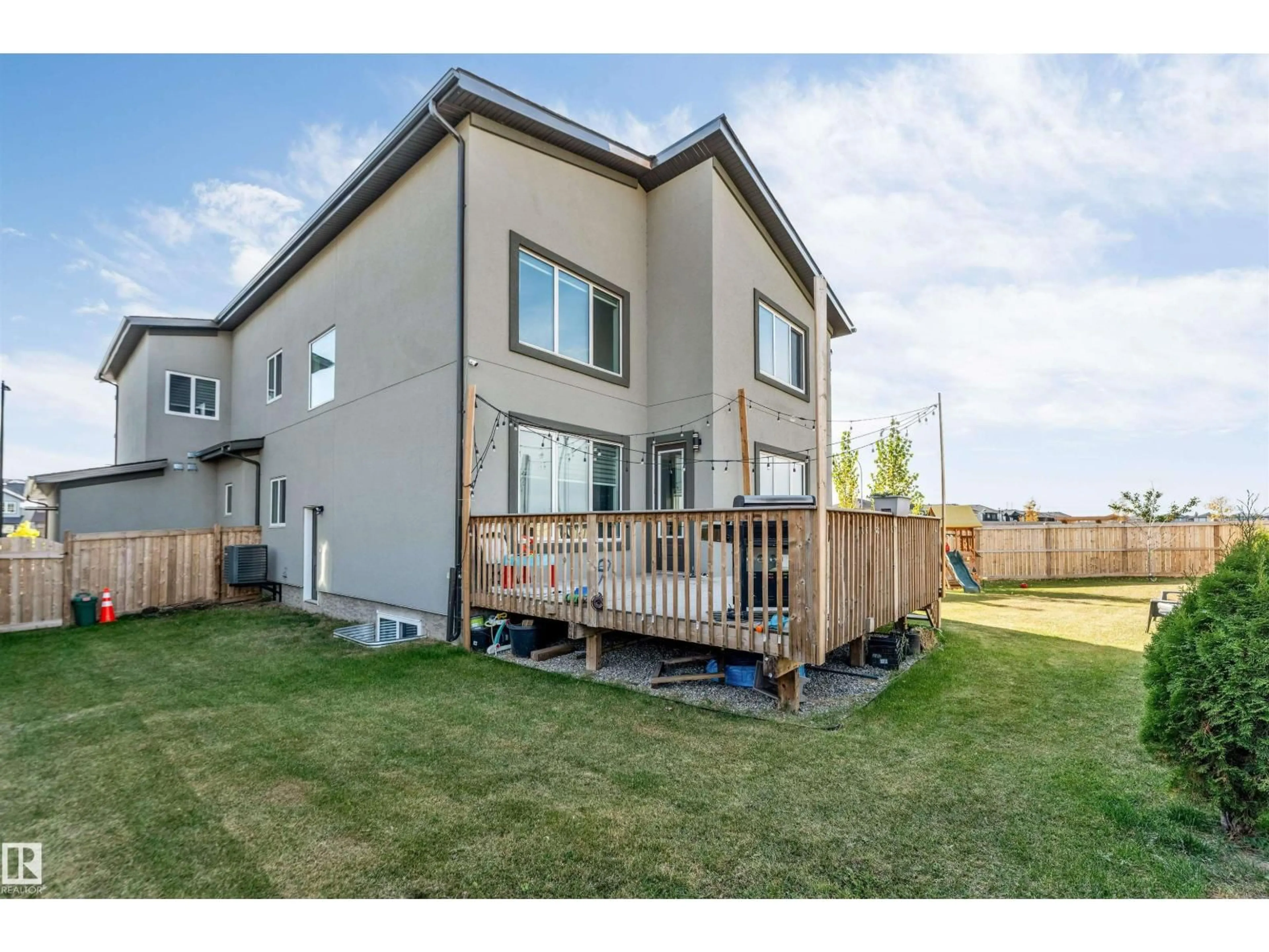 Unknown for 1634 16A ST, Edmonton Alberta T6T2S1