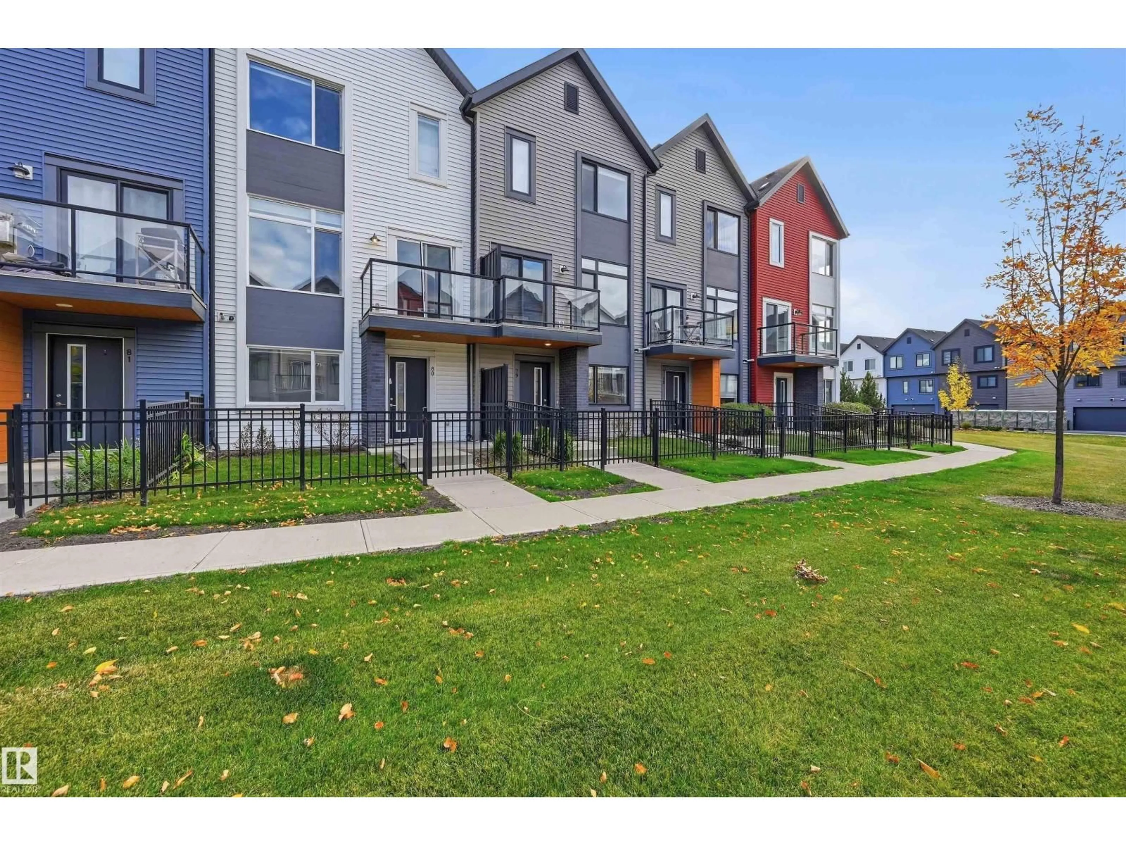 A pic from outside/outdoor area/front of a property/back of a property/a pic from drone, street for 79 1010 RABBIT HILL RD, Edmonton Alberta T6W4G7