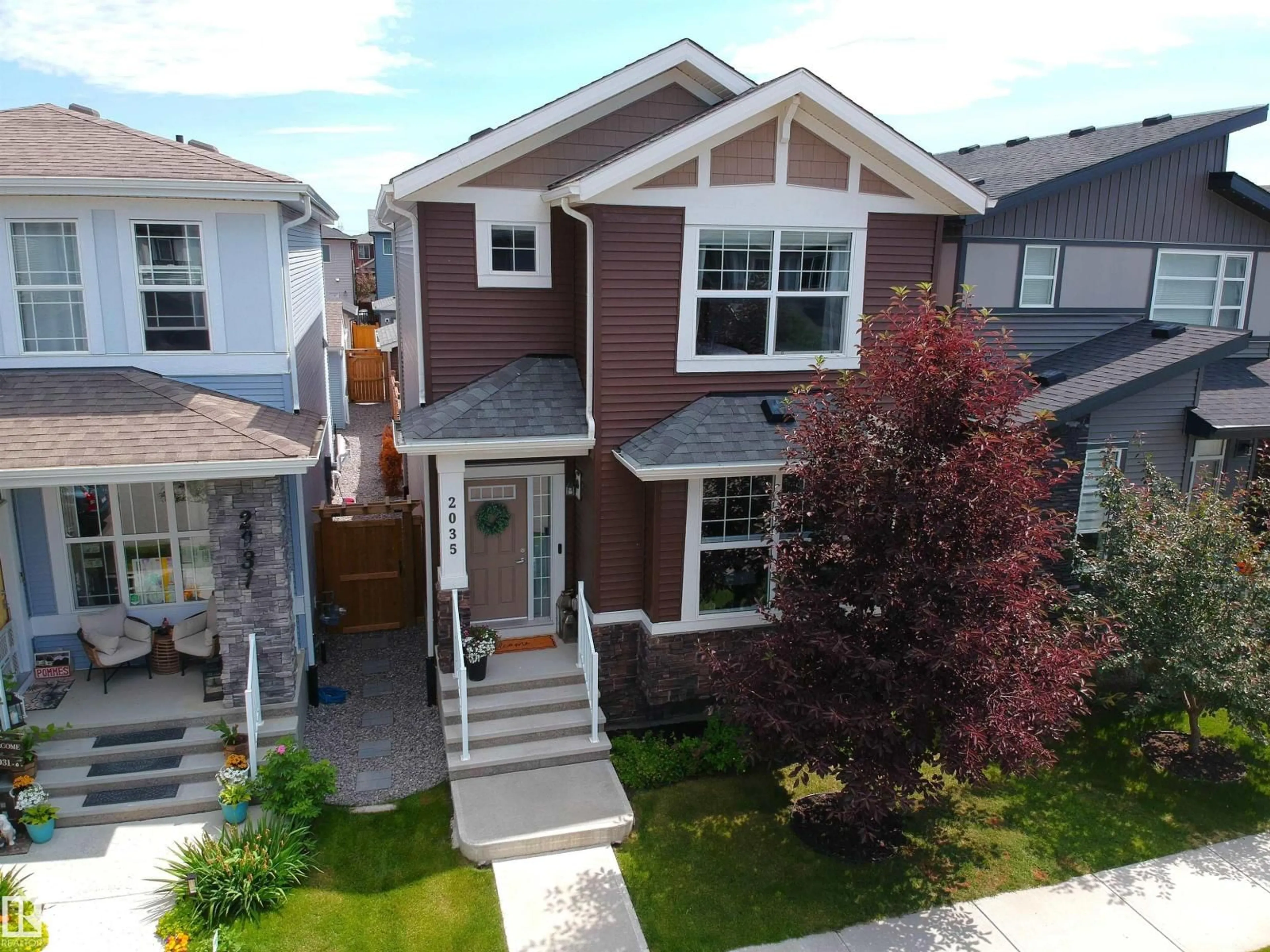 A pic from outside/outdoor area/front of a property/back of a property/a pic from drone, street for SW - 2035 160 ST, Edmonton Alberta T6W4E7