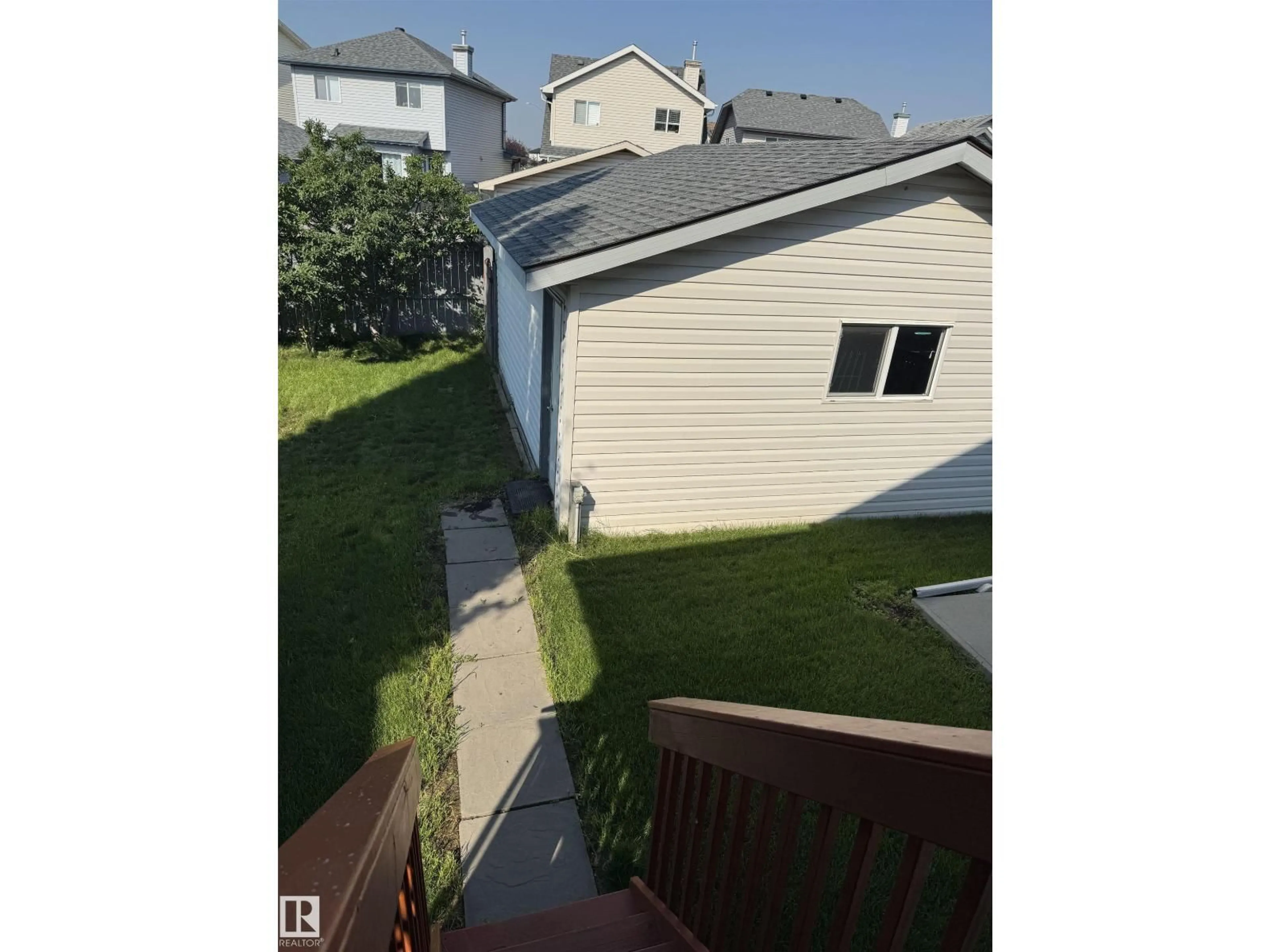 A pic from outside/outdoor area/front of a property/back of a property/a pic from drone, unknown for 15112 139 ST, Edmonton Alberta T6V1T7