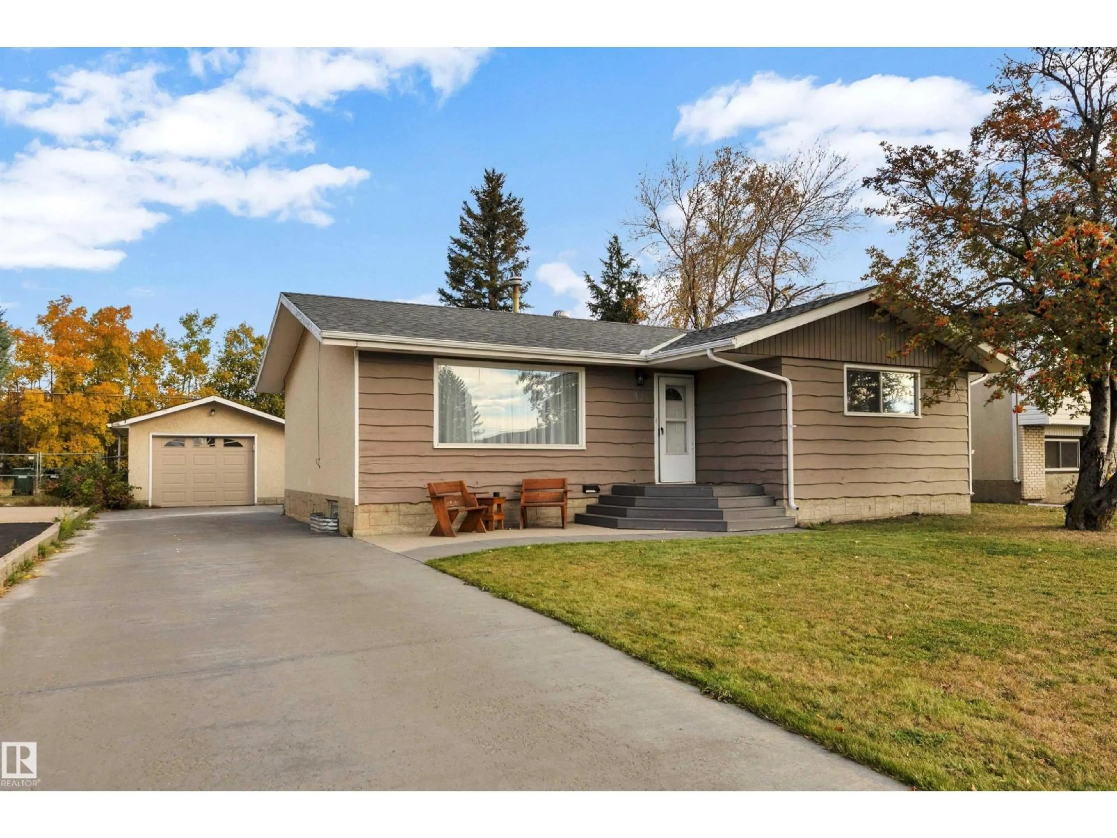 Home with vinyl exterior material, street for 42 CAMELOT AV, Leduc Alberta T9E4M2