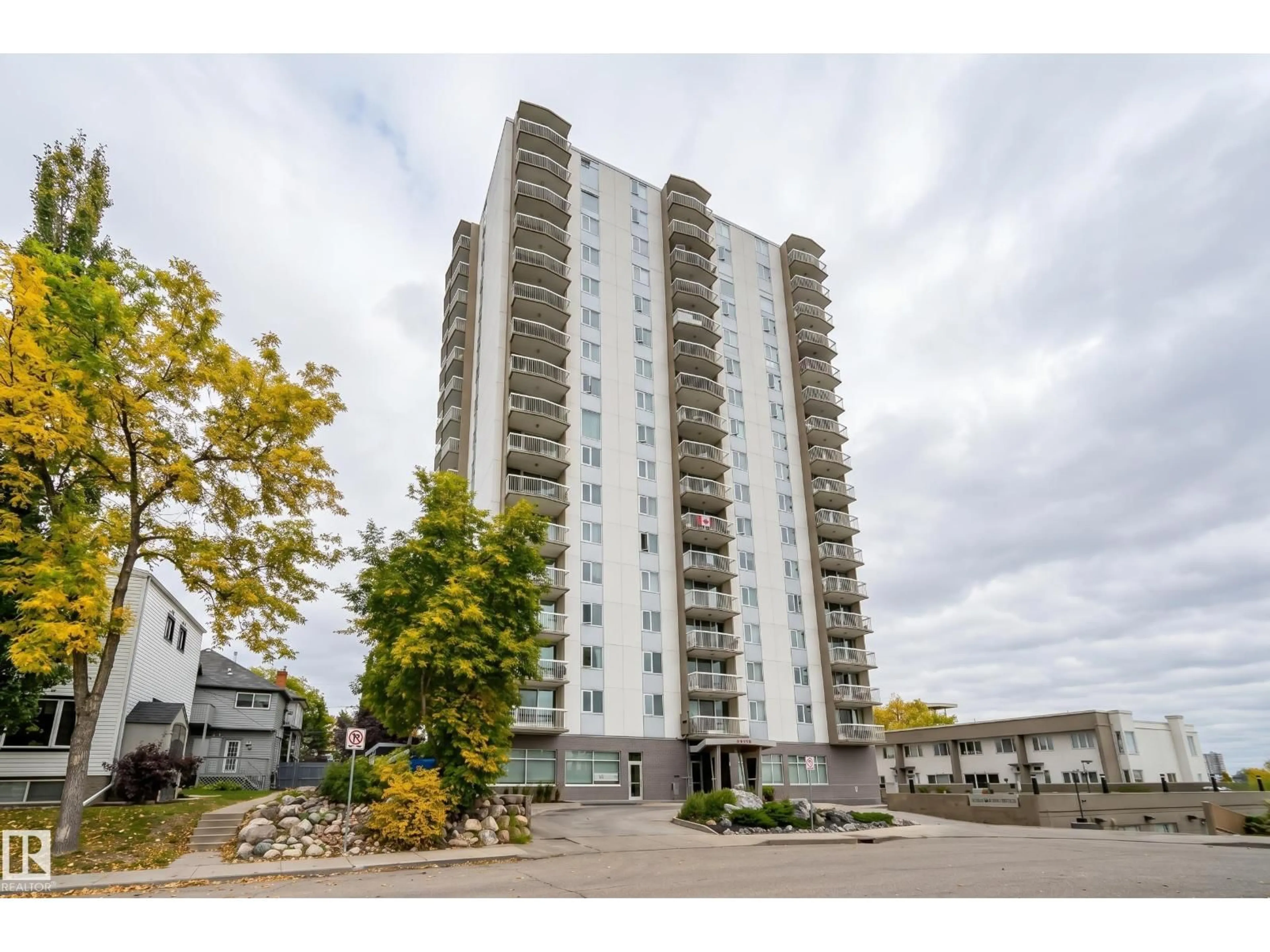 Unknown for 1704 - 9835 113 ST, Edmonton Alberta T5K1N4
