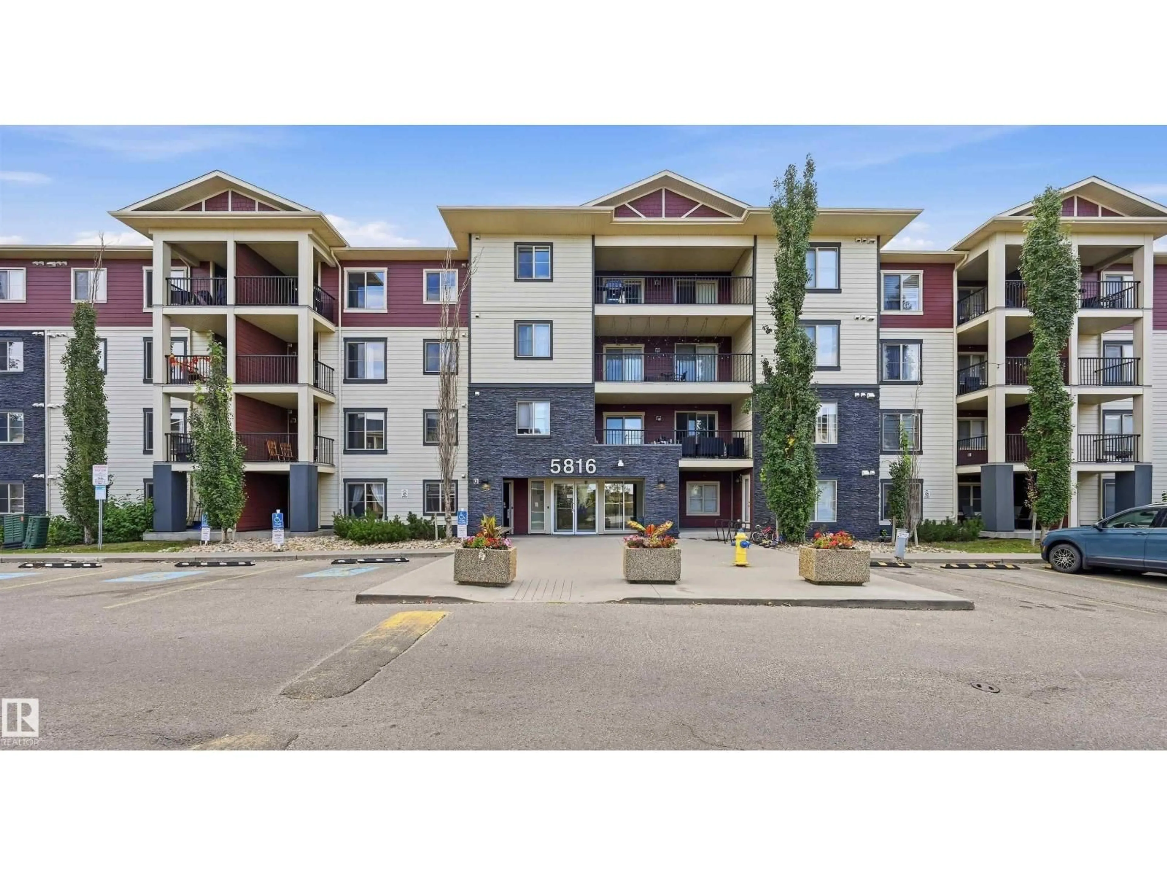 A pic from outside/outdoor area/front of a property/back of a property/a pic from drone, unknown for 5816 - 425 MULLEN PL, Edmonton Alberta T6R0W3