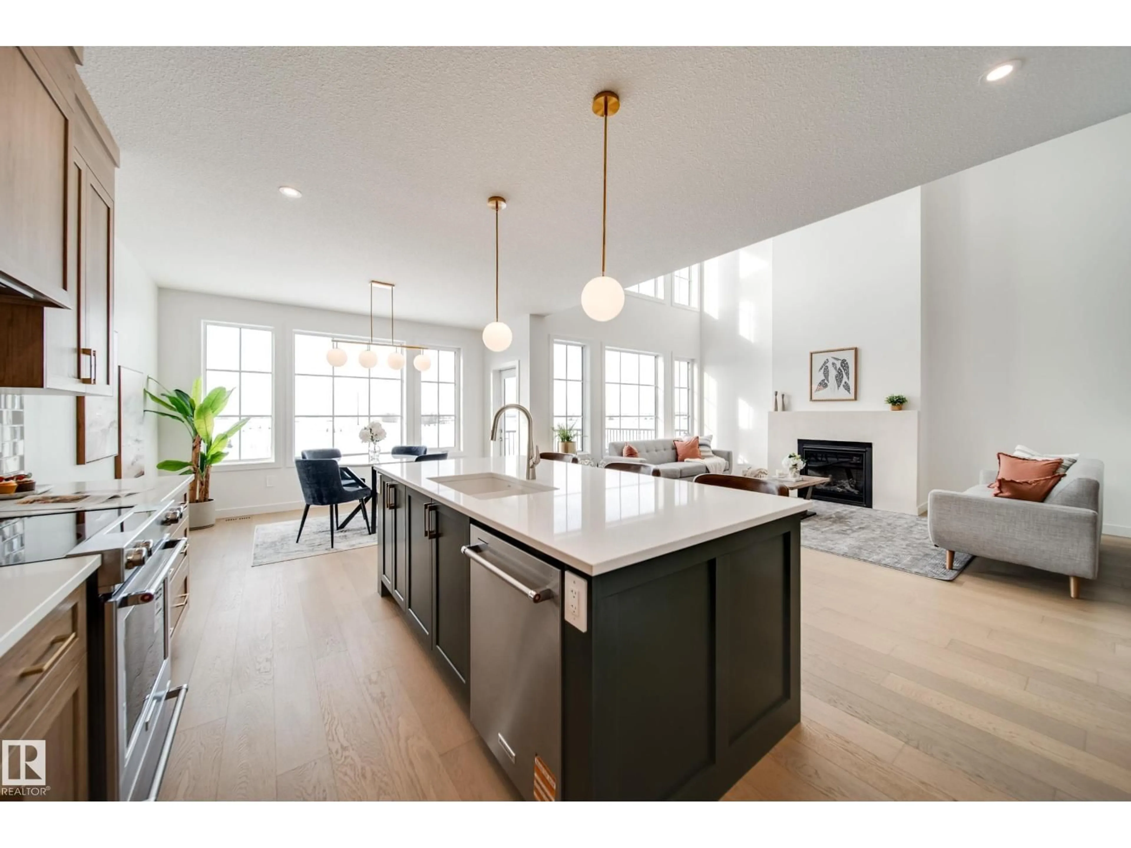 Open concept kitchen, unknown for 67 CHARTRES CL, St. Albert Alberta T8T2E1