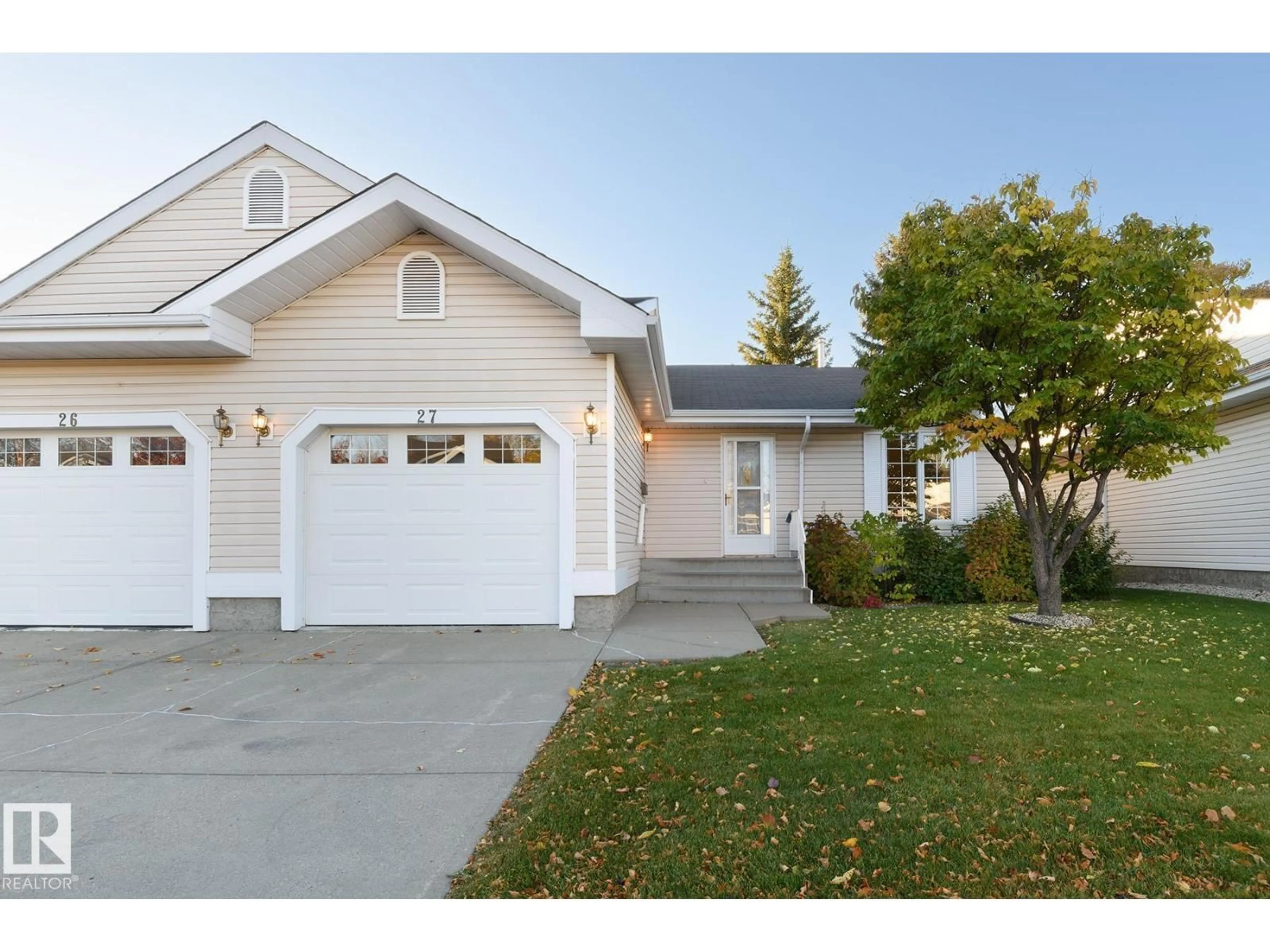 Home with vinyl exterior material, street for 27 - 13217 155 AV NW, Edmonton Alberta T6V1E6