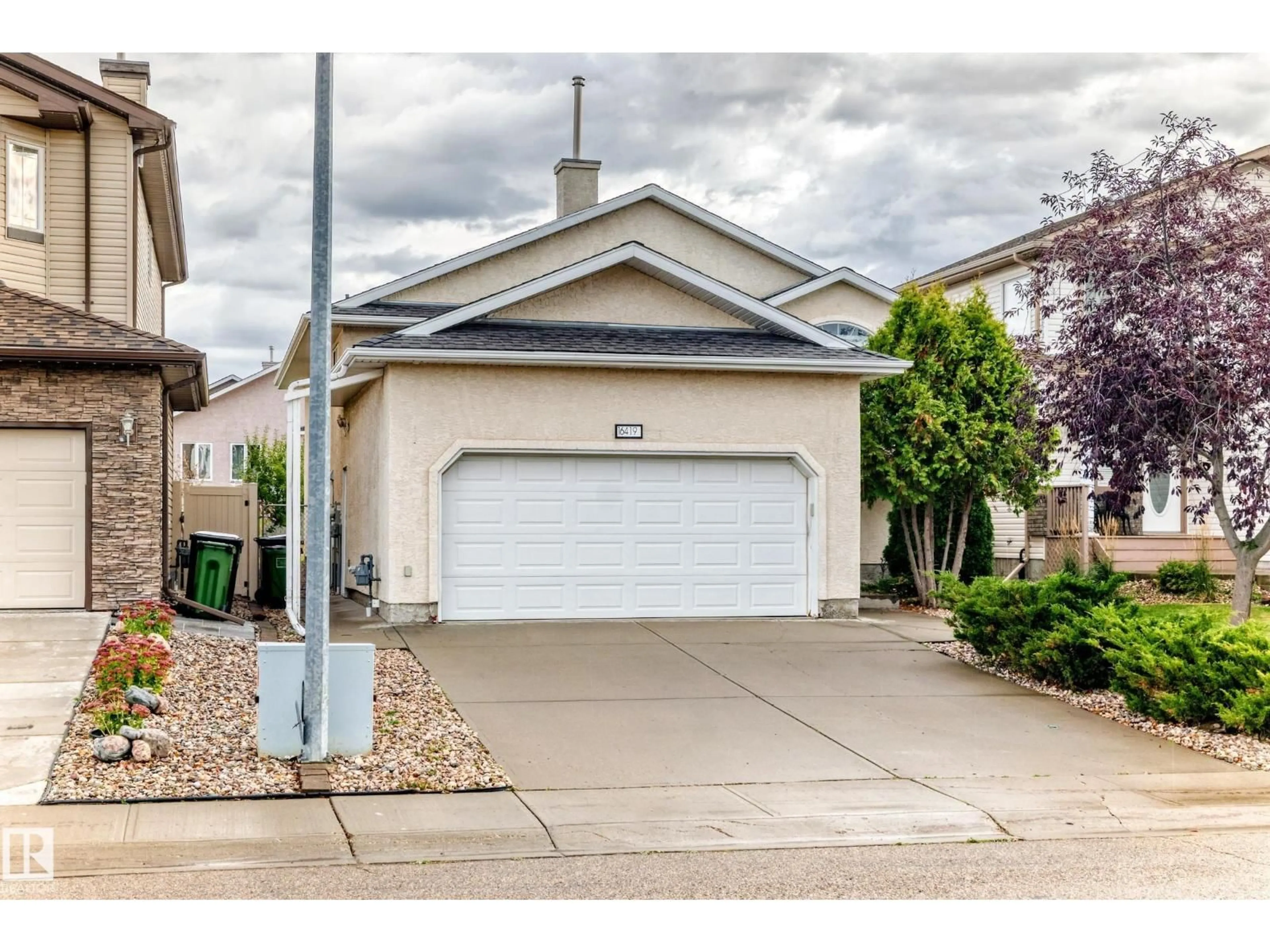 Unknown for NW - 16419 89 ST, Edmonton Alberta T5Z3S1
