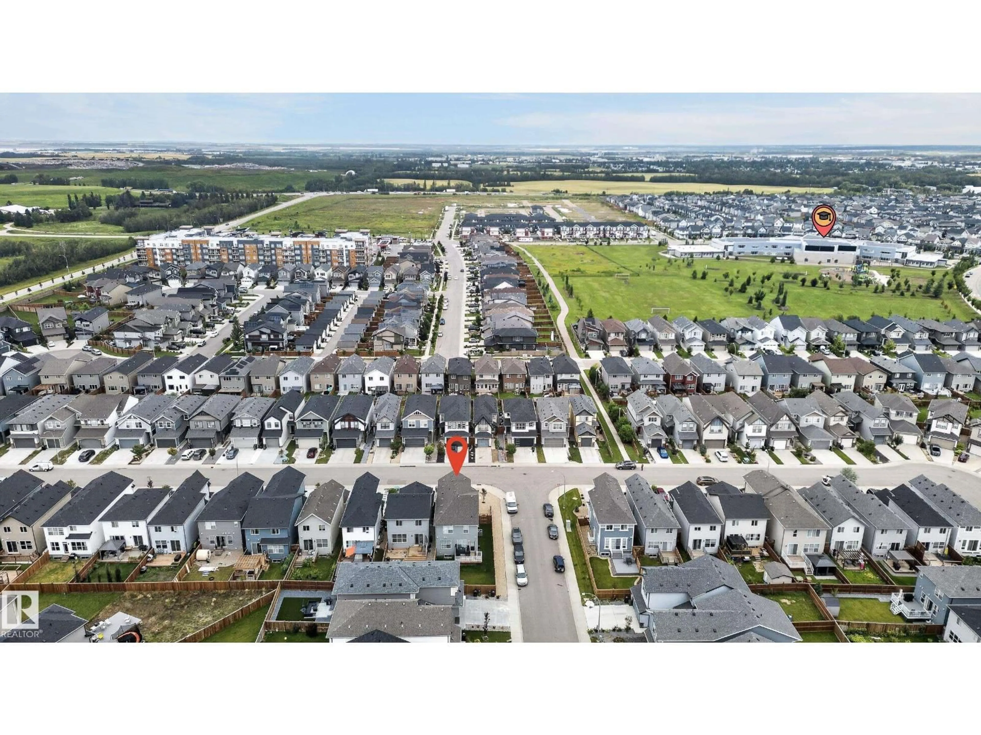 A pic from outside/outdoor area/front of a property/back of a property/a pic from drone, street for 22809 95A AV, Edmonton Alberta T5T7H5