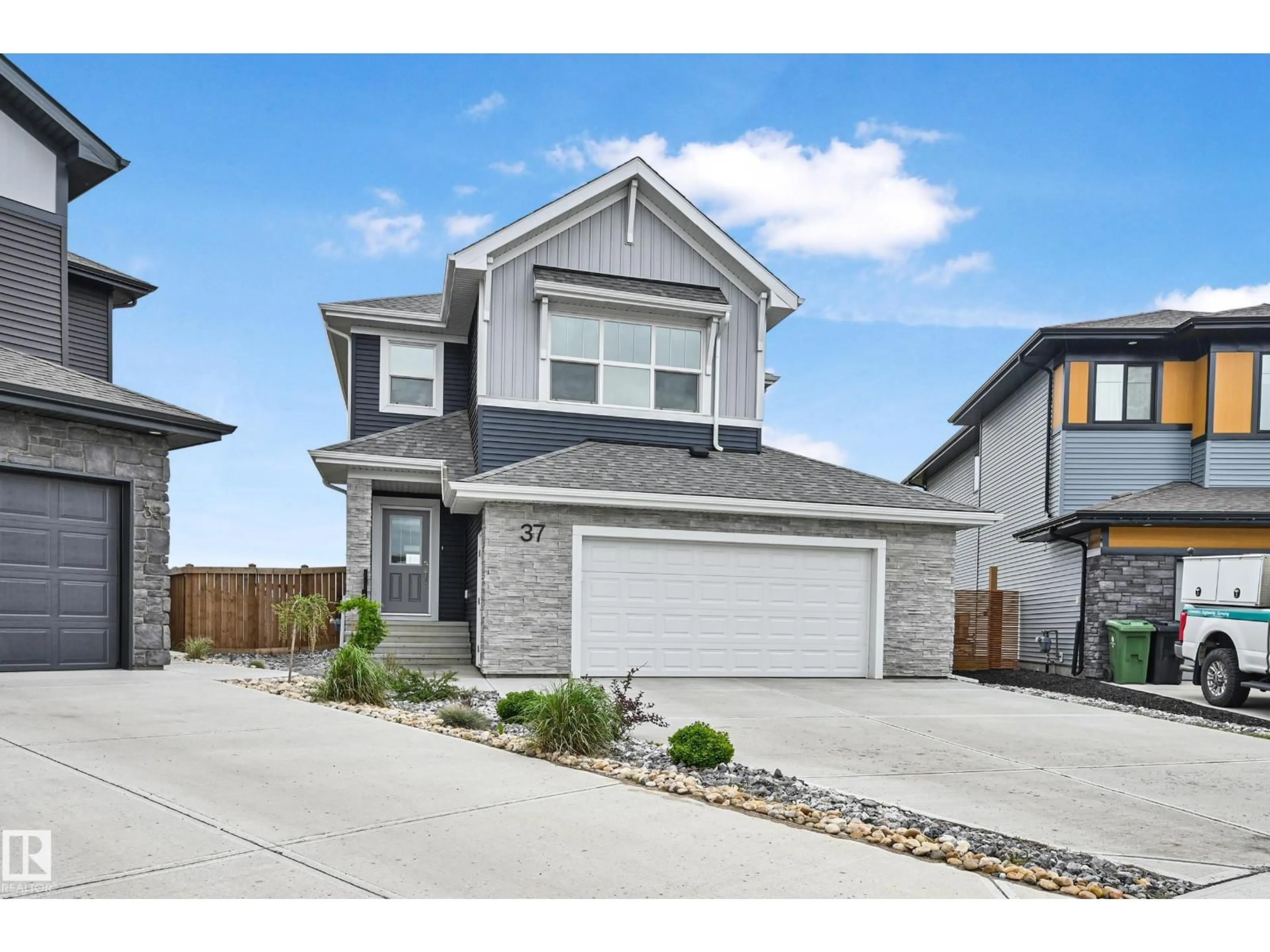 Unknown for 37 WILDROSE CO, Fort Saskatchewan Alberta T8L0X5