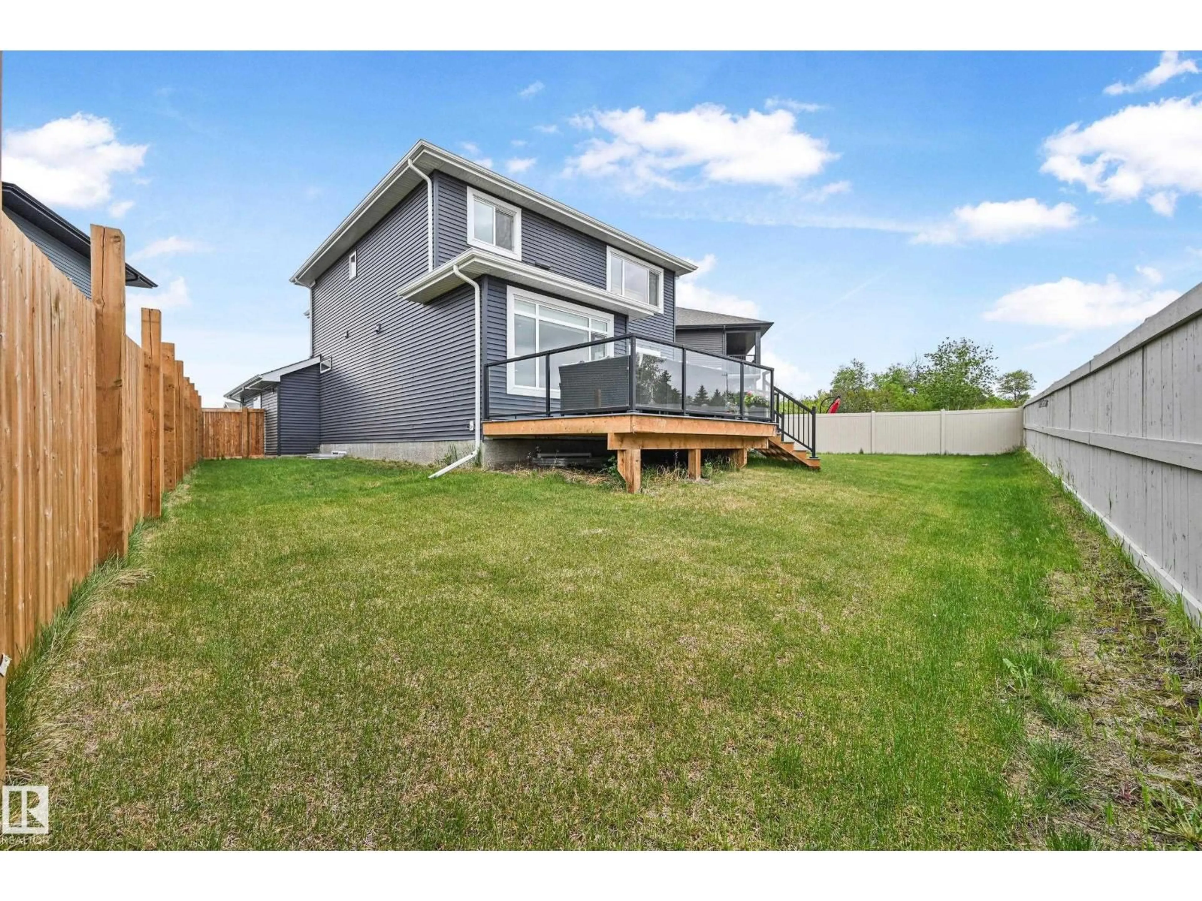 Unknown for 37 WILDROSE CO, Fort Saskatchewan Alberta T8L0X5