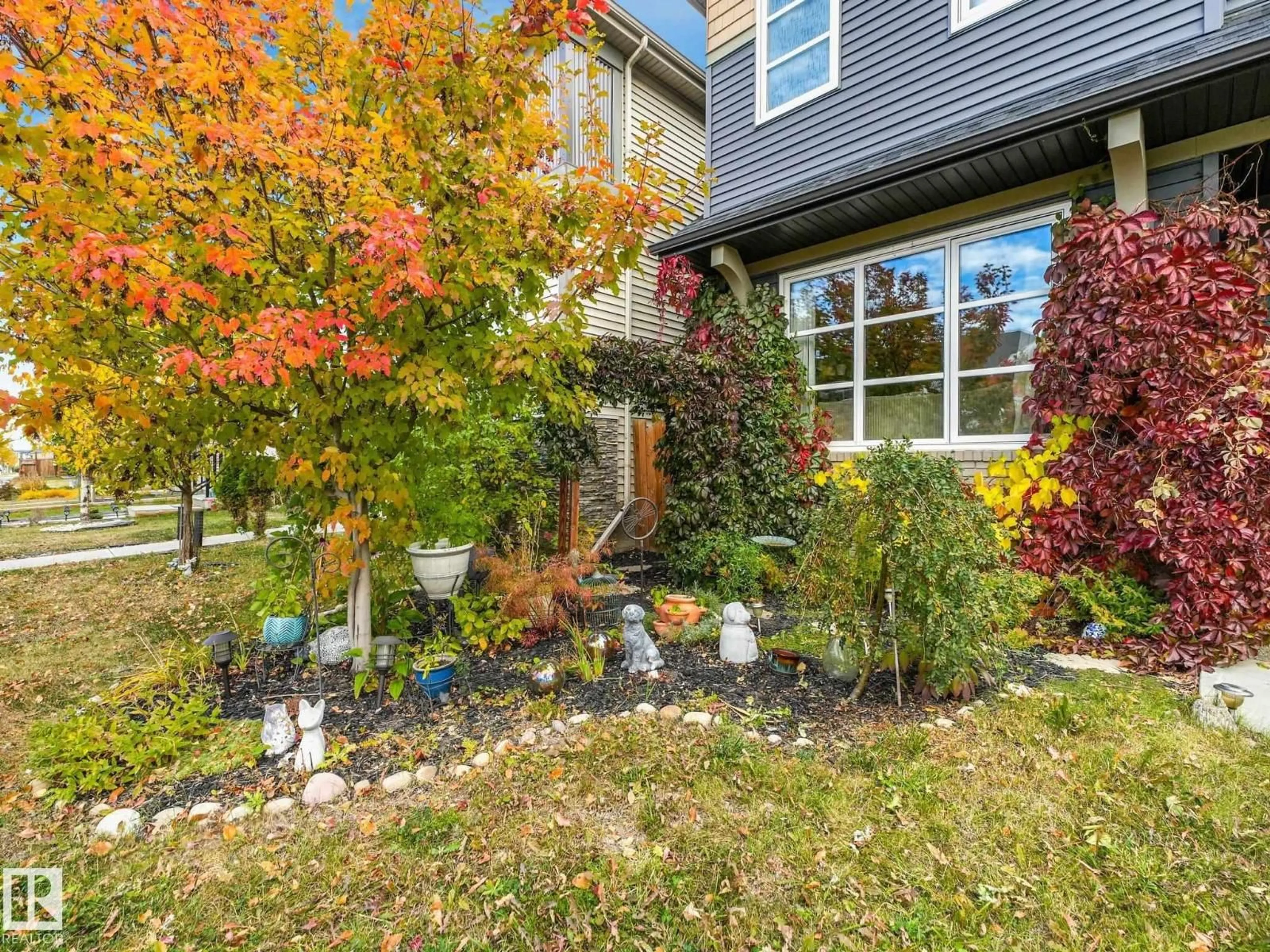 Unknown for 2027 CAVANAGH DR, Edmonton Alberta T6W3M7