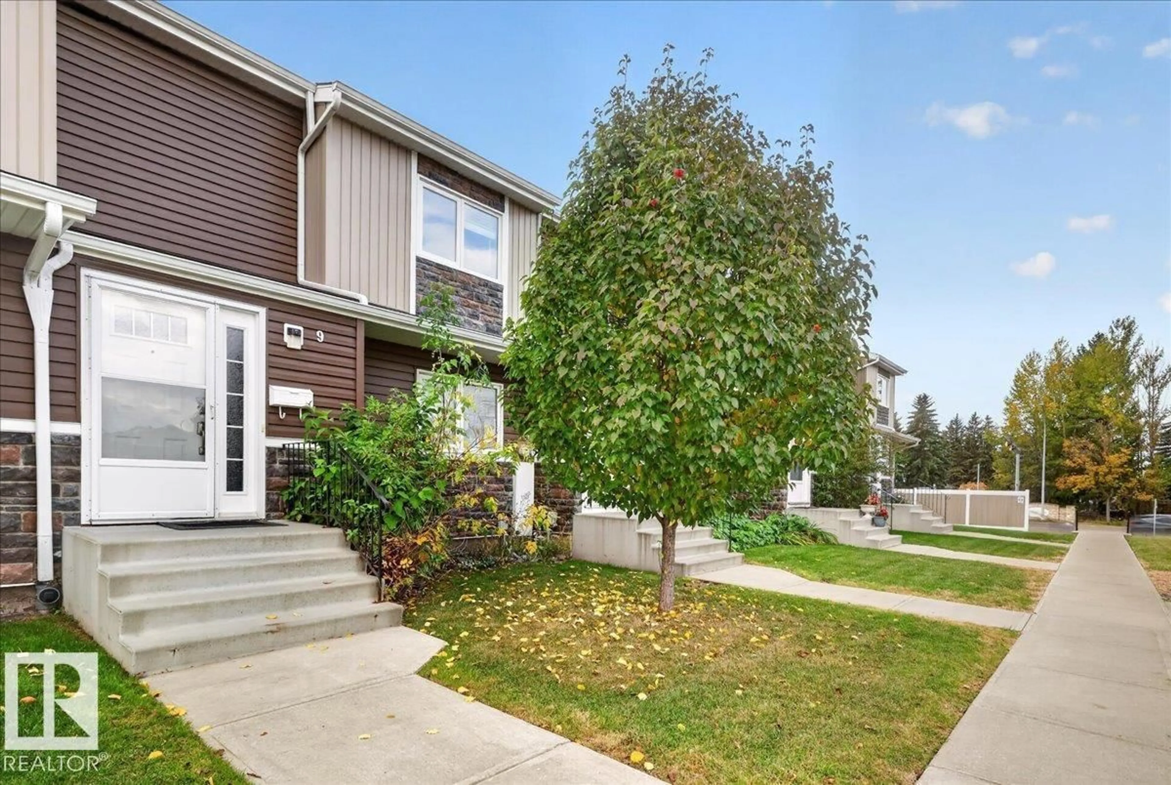 Unknown for 9 - 3115 119 ST, Edmonton Alberta T6J5N5