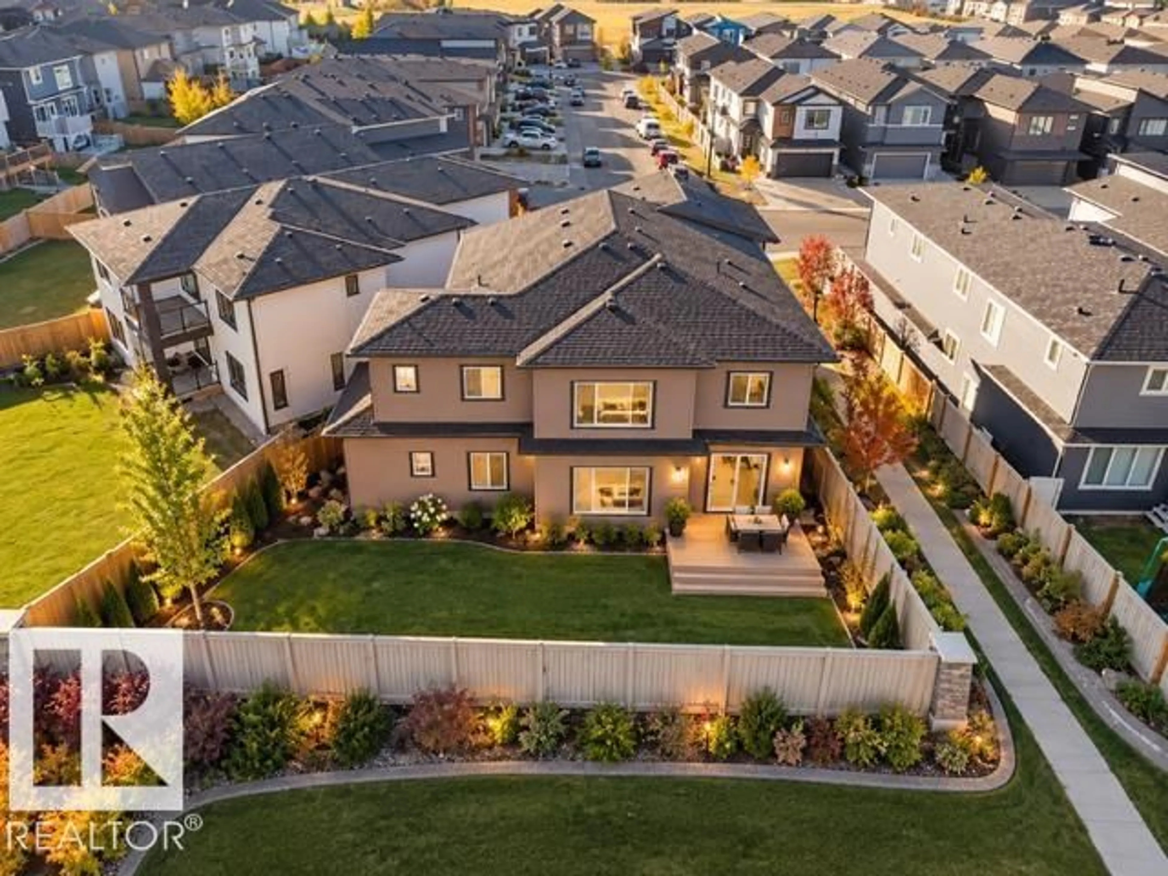 A pic from outside/outdoor area/front of a property/back of a property/a pic from drone, street for 1707 18 ST, Edmonton Alberta T6T2N2