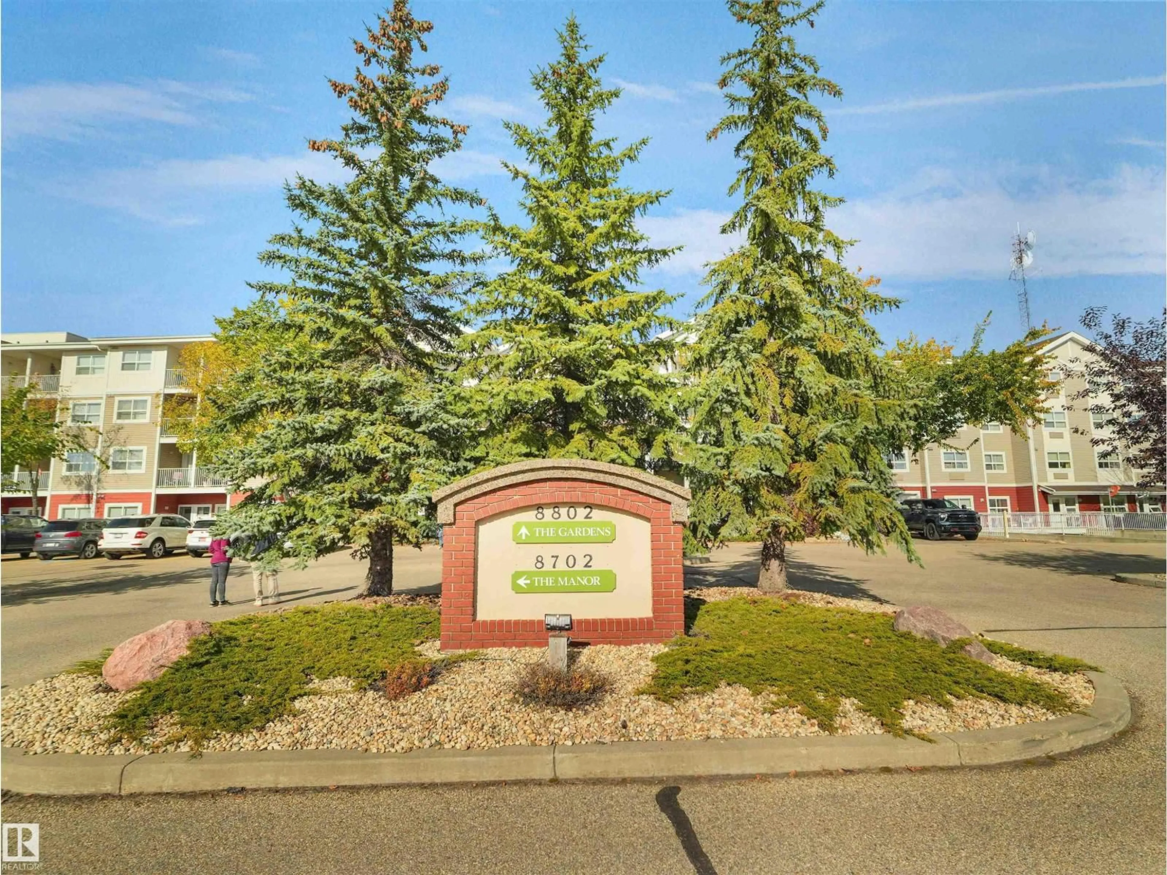 Patio, street for 8802 - 328 SOUTHFORT, Fort Saskatchewan Alberta T8L4R6