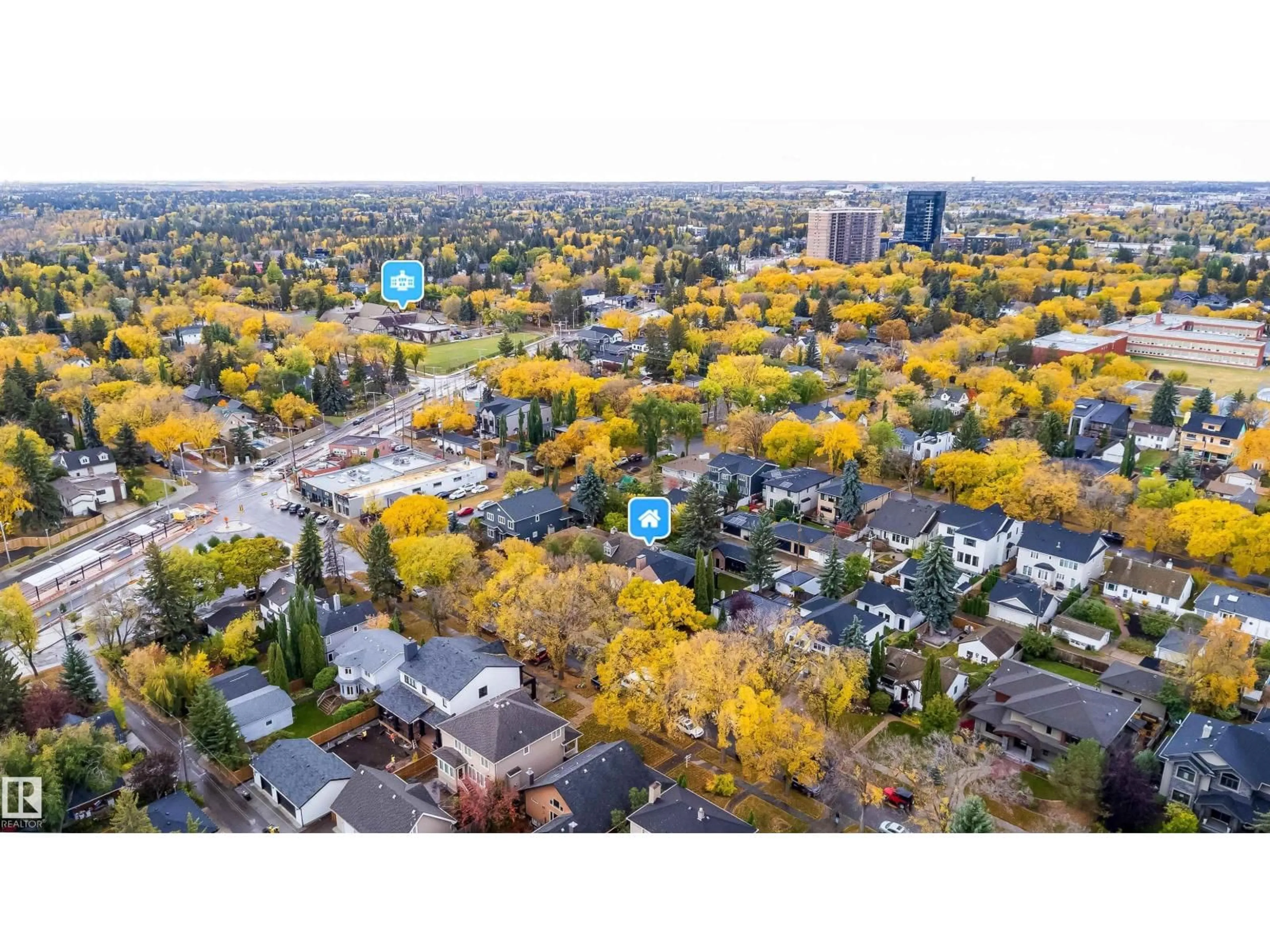 A pic from outside/outdoor area/front of a property/back of a property/a pic from drone, street for NW - 10414 134 ST, Edmonton Alberta T5N2B2