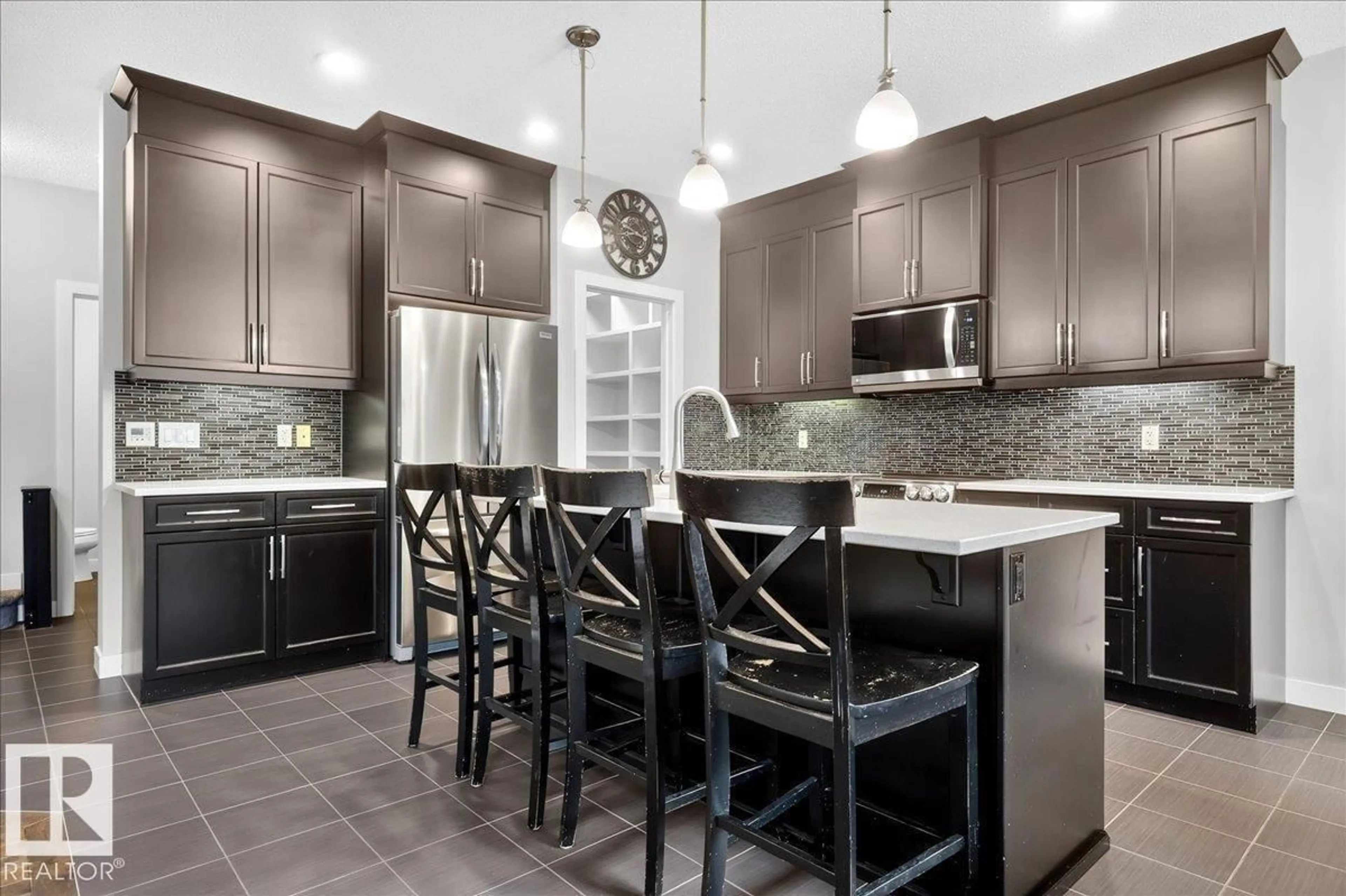 Contemporary kitchen, ceramic/tile floor for SW - 6703 20 AV, Edmonton Alberta T6X0T4